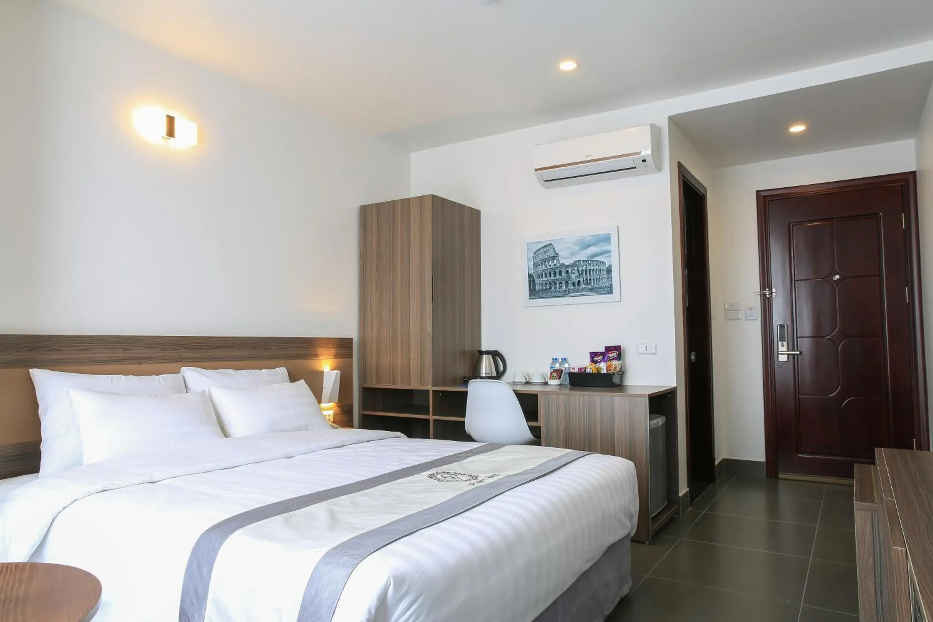 Bedroom, Bed in Punt Hotel Bedroom, Bed in Punt Hotel