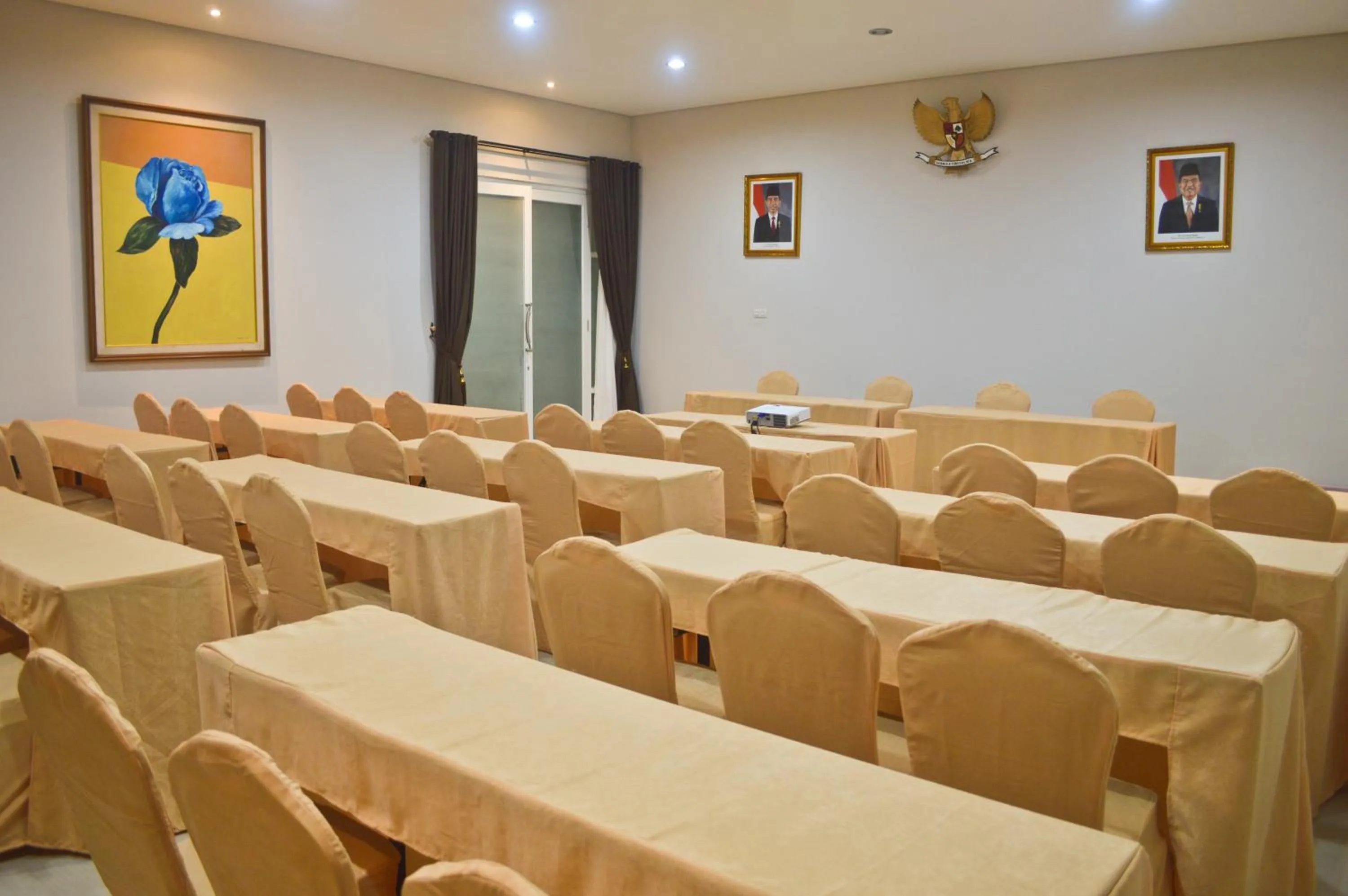 The Cabin Tanjung Hotel Wonosobo