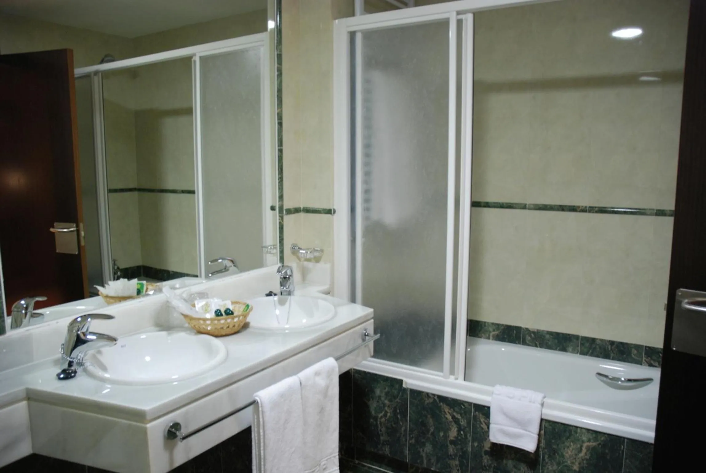 Bathroom in Hotel Los 5 Pinos