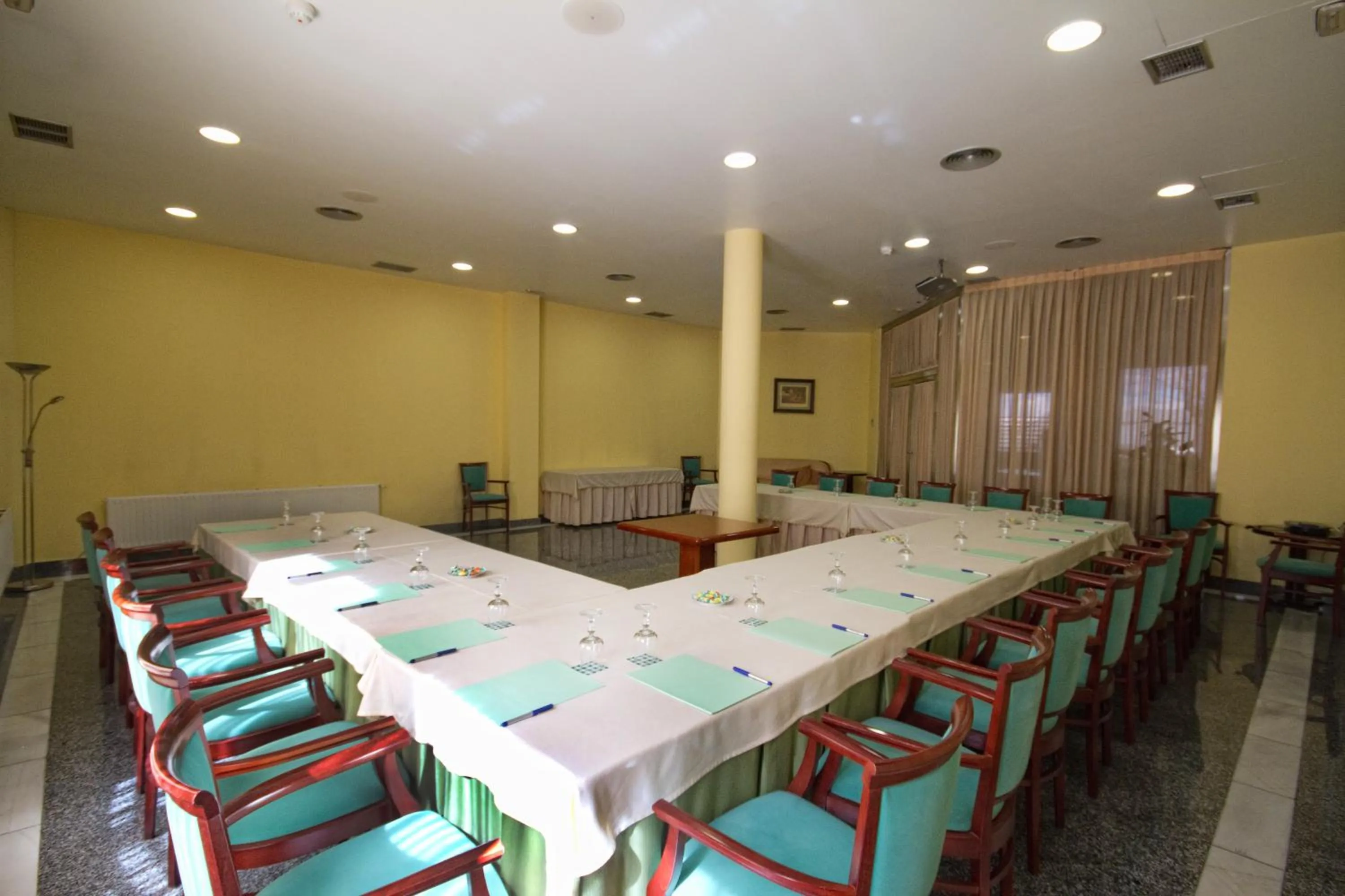 Meeting/conference room in Hotel Los 5 Pinos