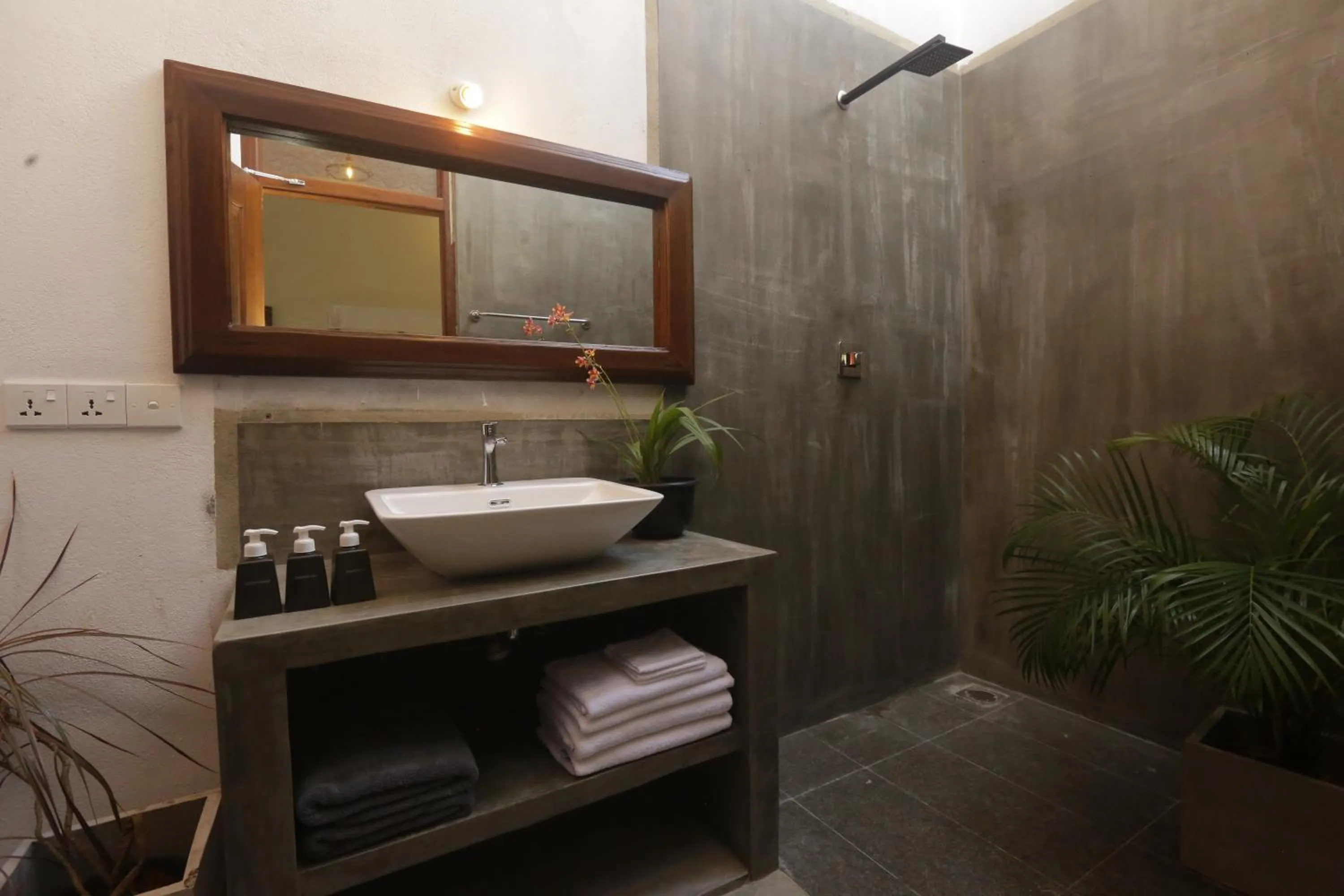 Bathroom in Ceylon Olive Galle