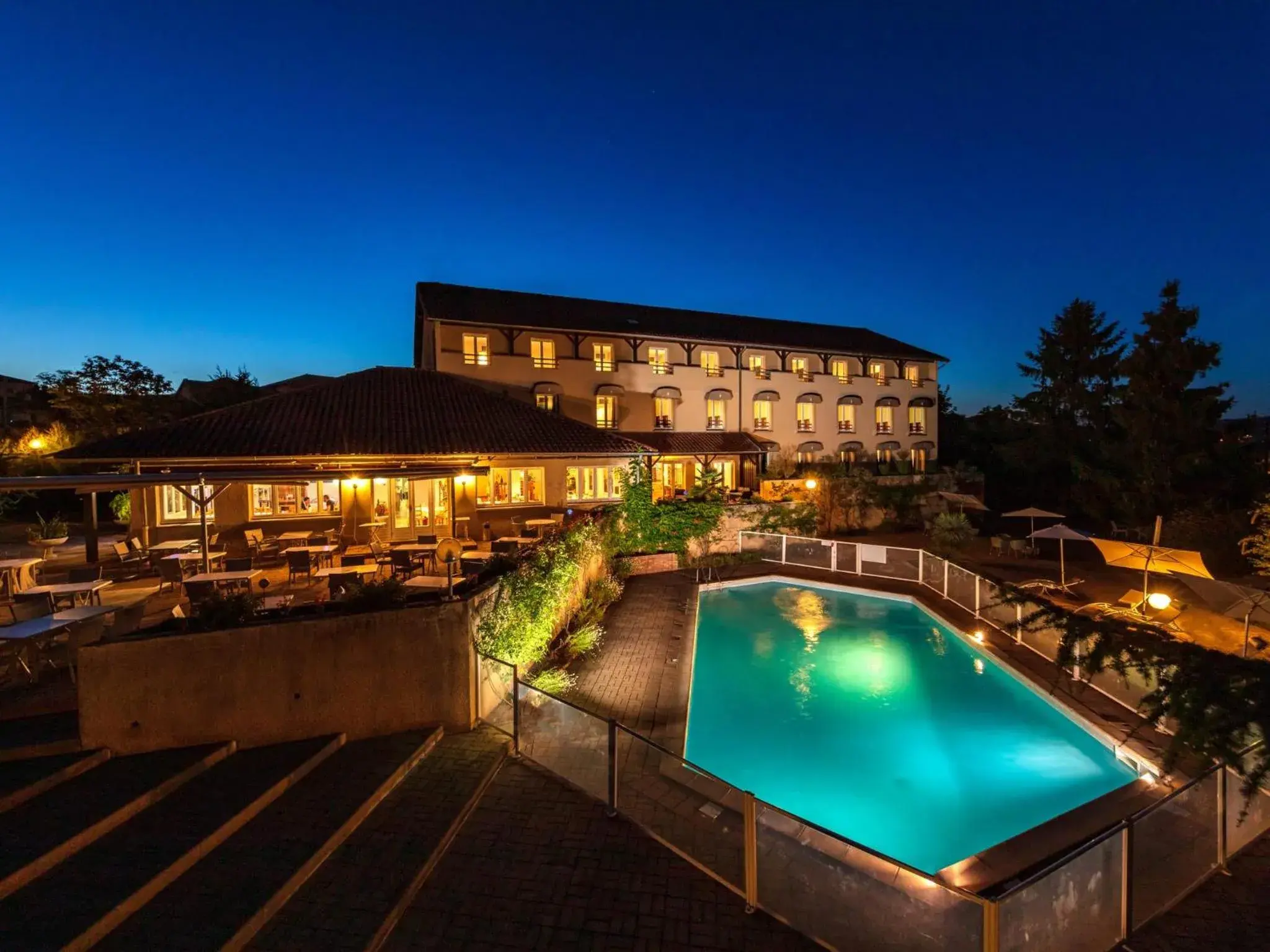 Property building in Logis Hotel Noemys Morgon Property building in Logis Hotel Noemys Morgon