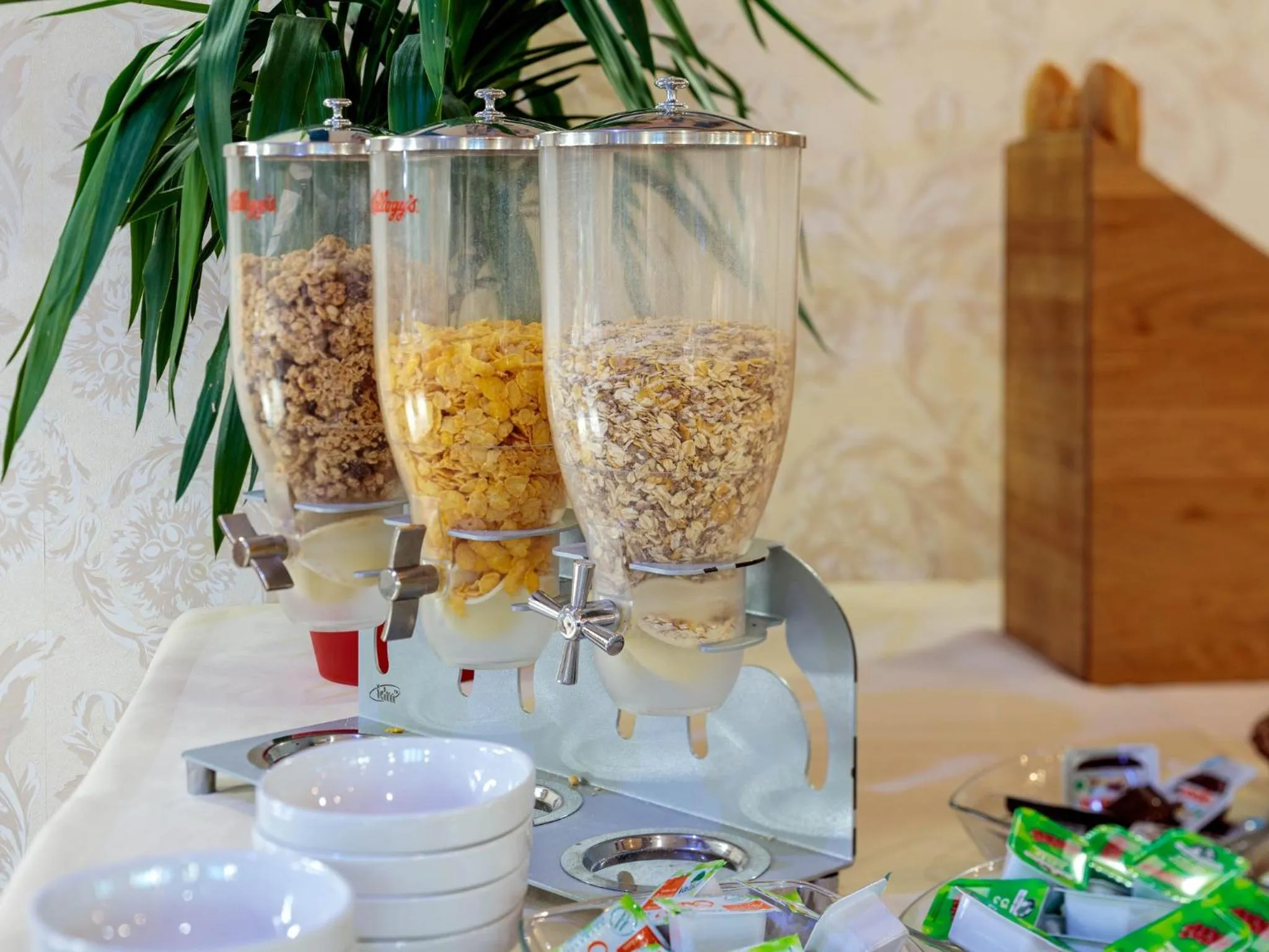 Breakfast in Logis Hotel Noemys Morgon