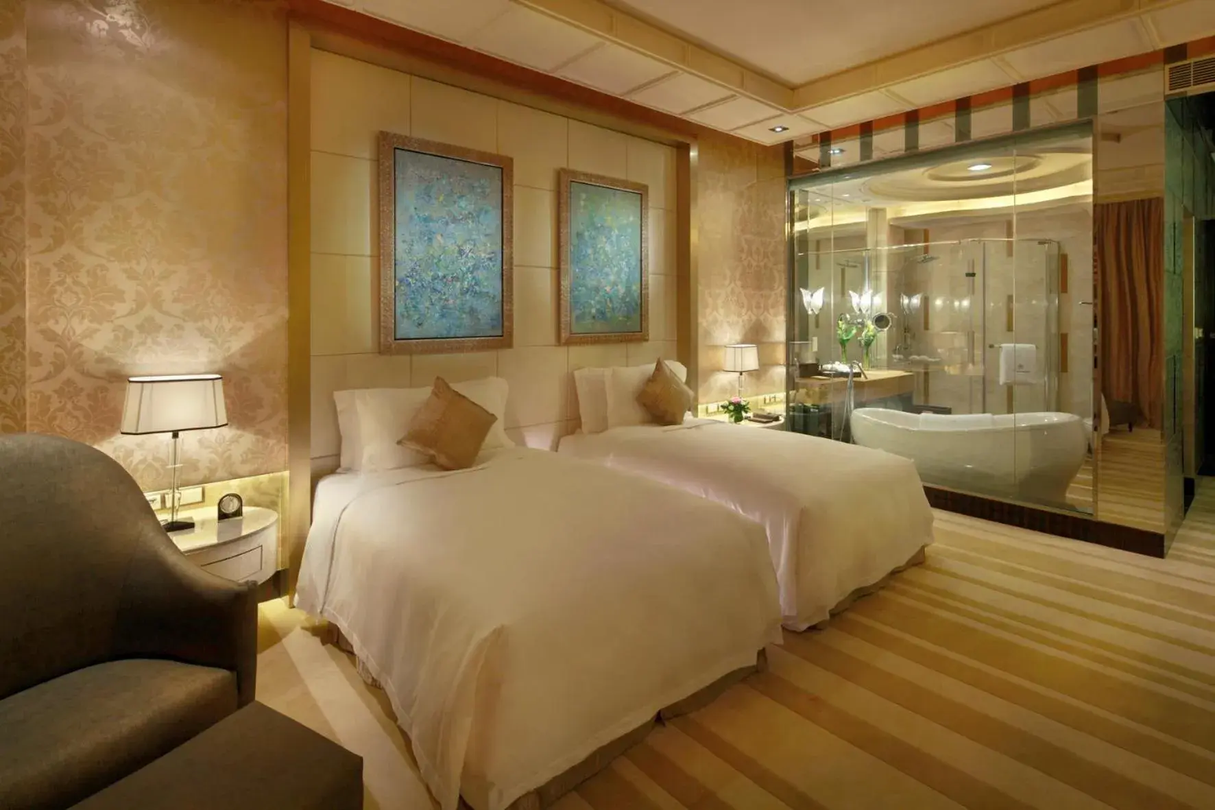 bunk bed, Bed in Chateau Star River Pudong Shanghai bunk bed, Bed in Chateau Star River Pudong Shanghai