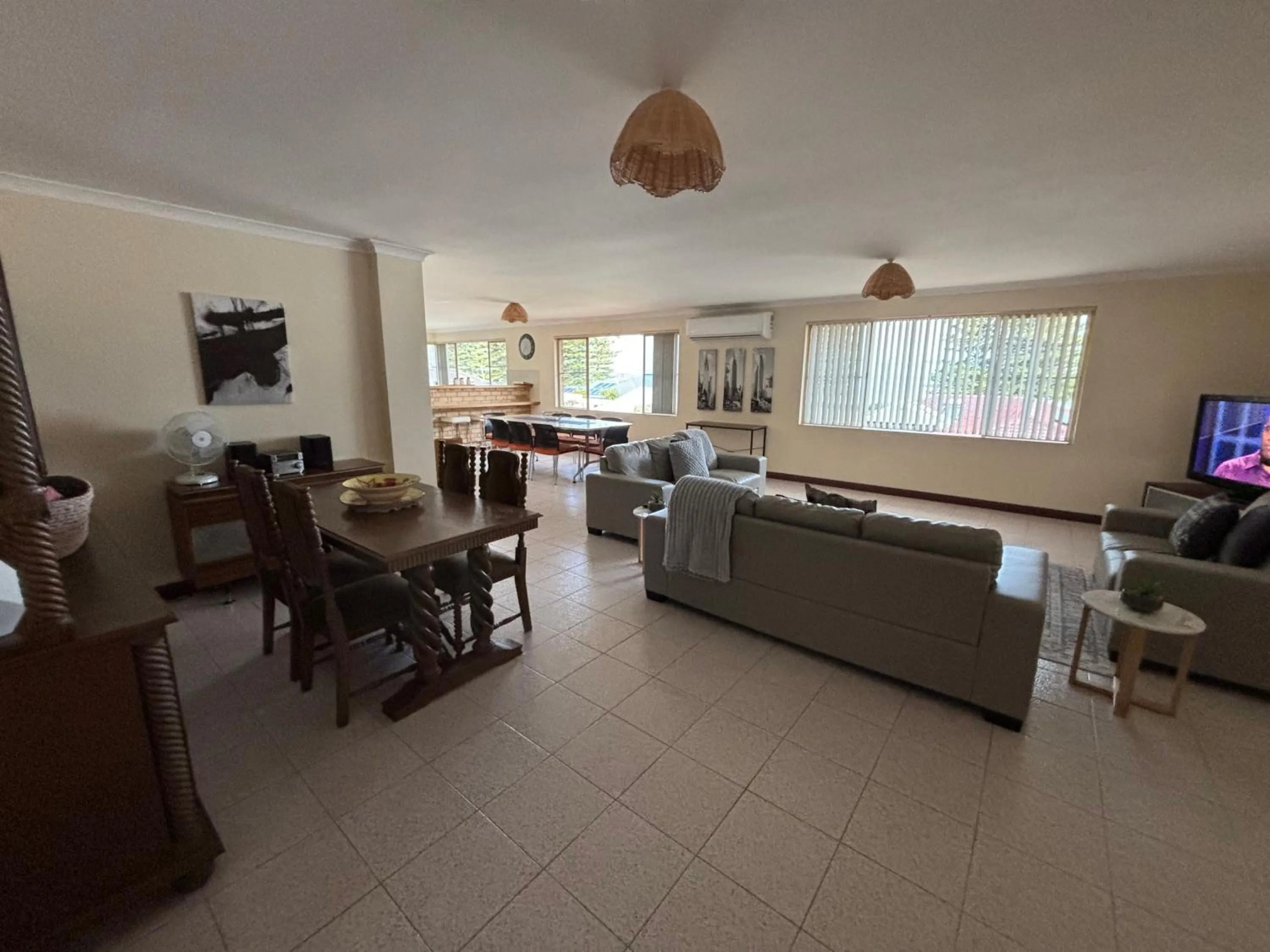Living room in Ocean Vista Beach Stay