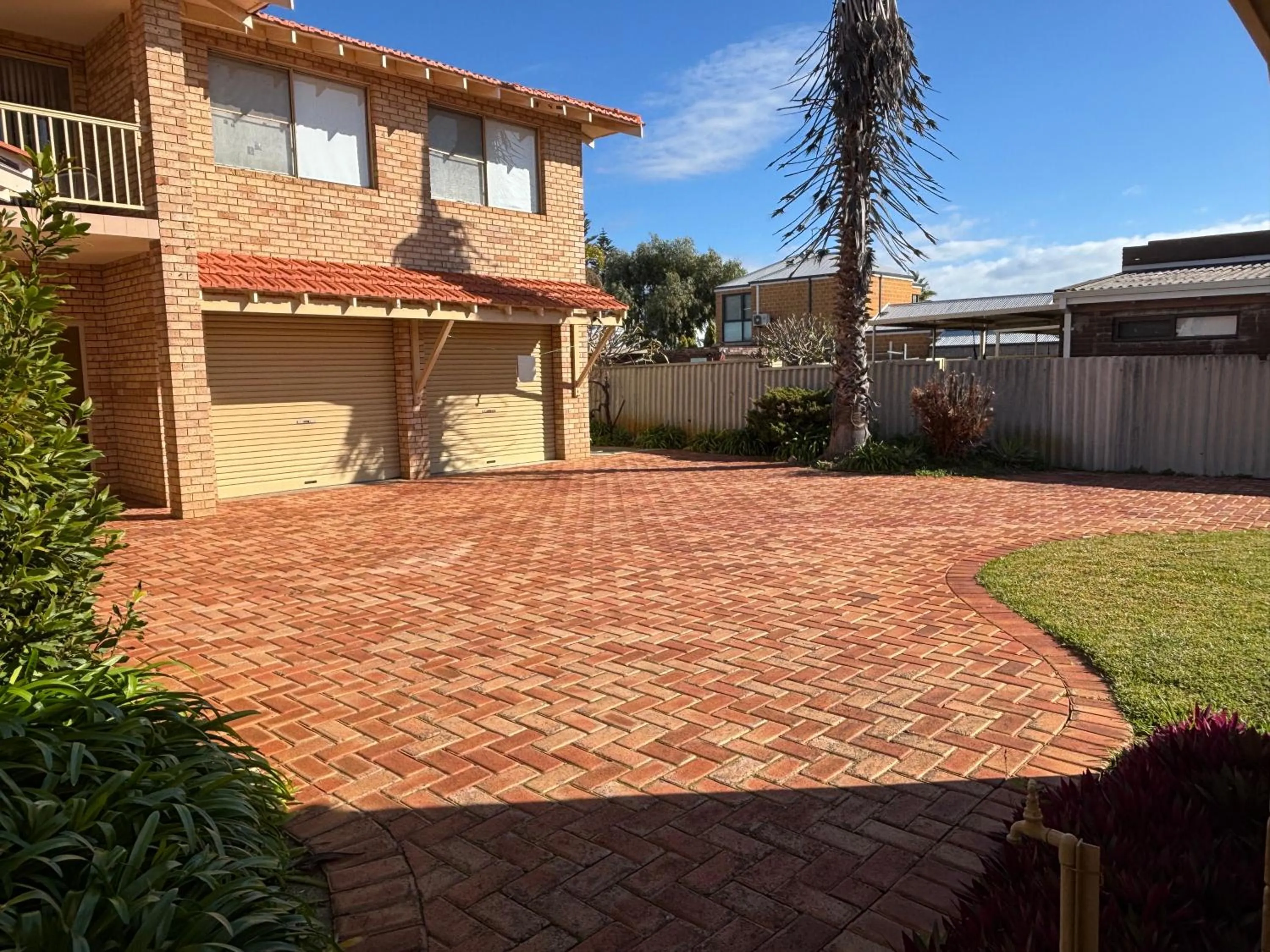 Property building in Ocean Vista Beach Stay