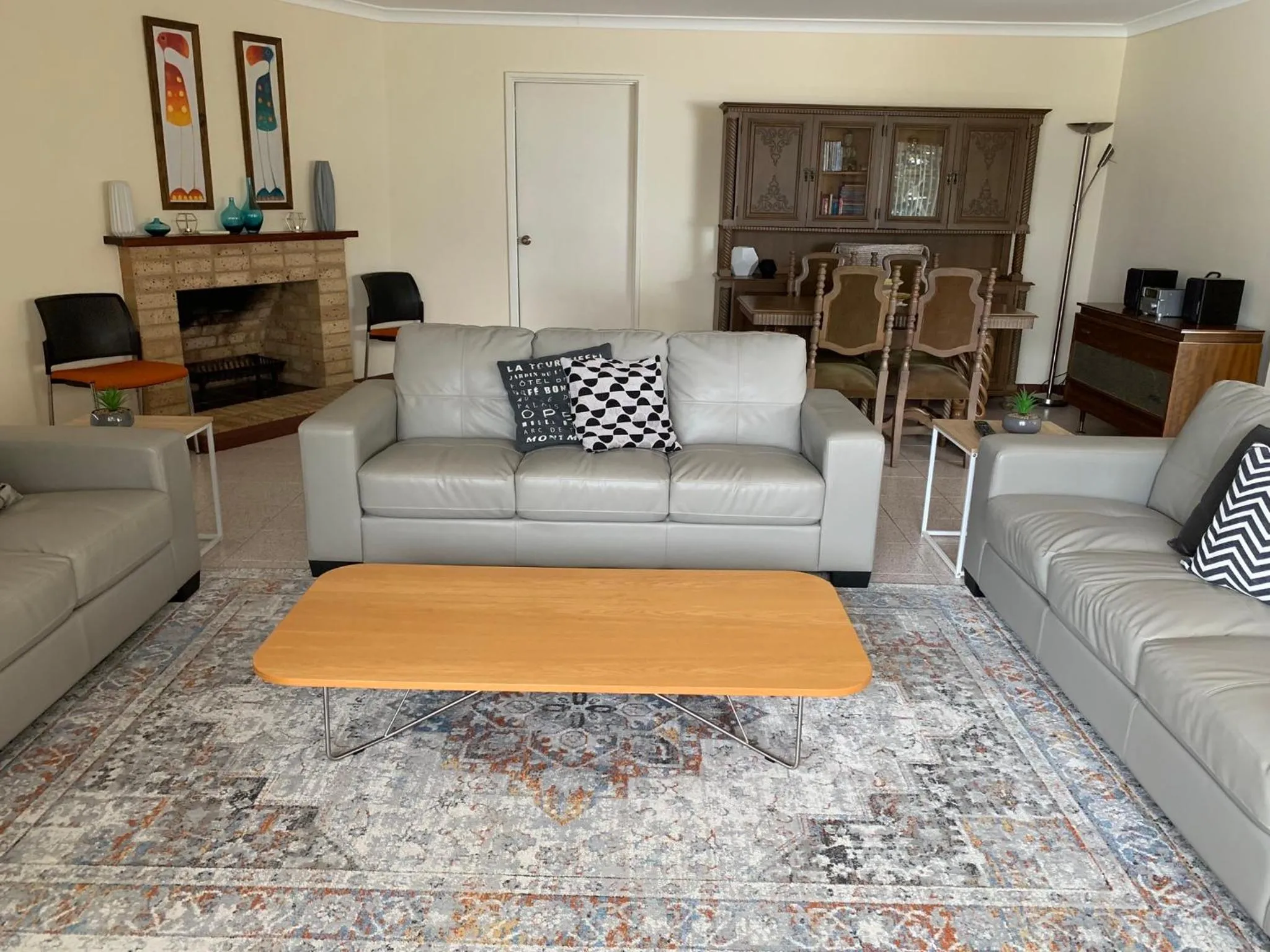 Living room in Ocean Vista Beach Stay