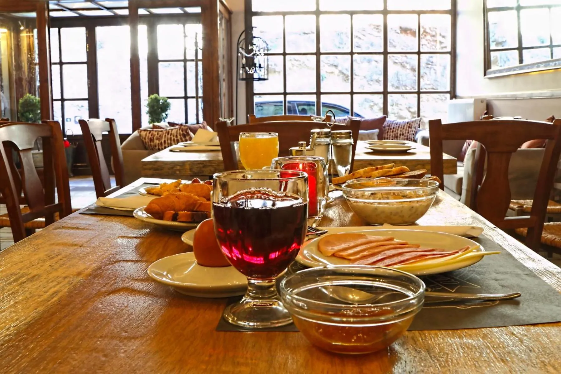 Breakfast in Arion Hotel