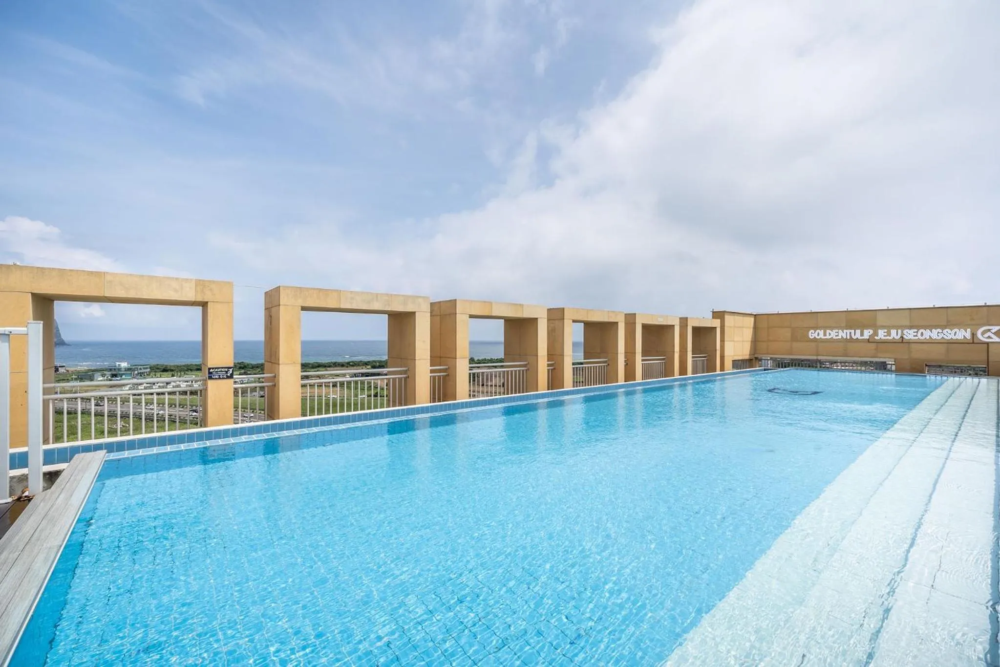 Swimming pool in Golden Tulip Jeju Seongsan Hotel