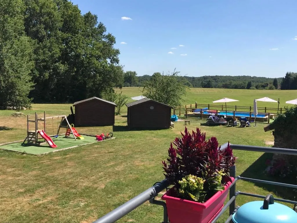 Swimming pool in La Rame