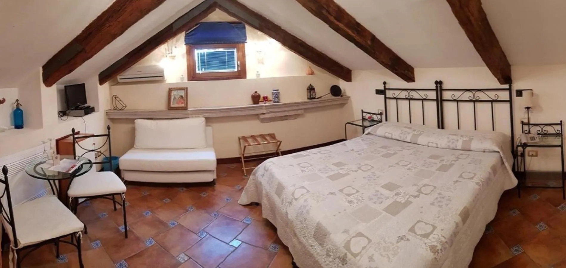 Photo of the whole room in Ca' Riccio