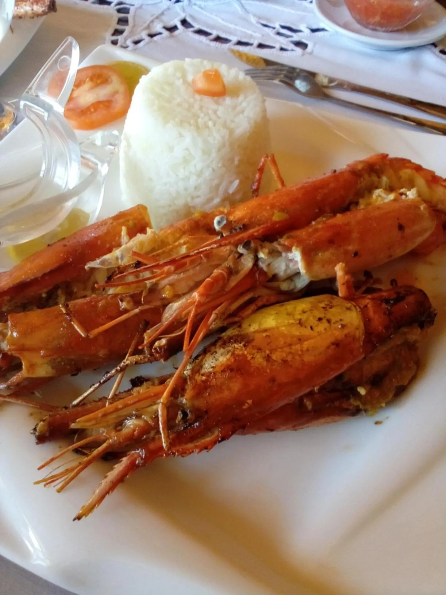 Restaurant/places to eat in Le Moya Beach