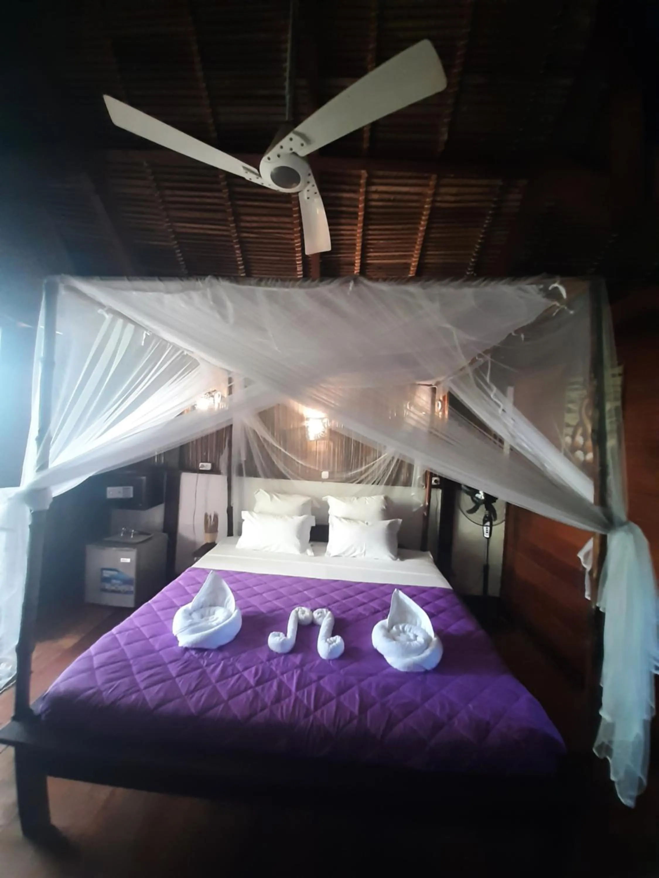 Bedroom, Bed in Le Moya Beach