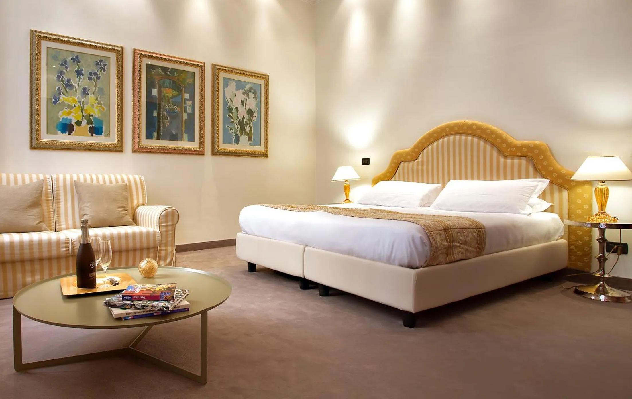 Photo of the whole room, Bed in Ca' San Giorgio B&B