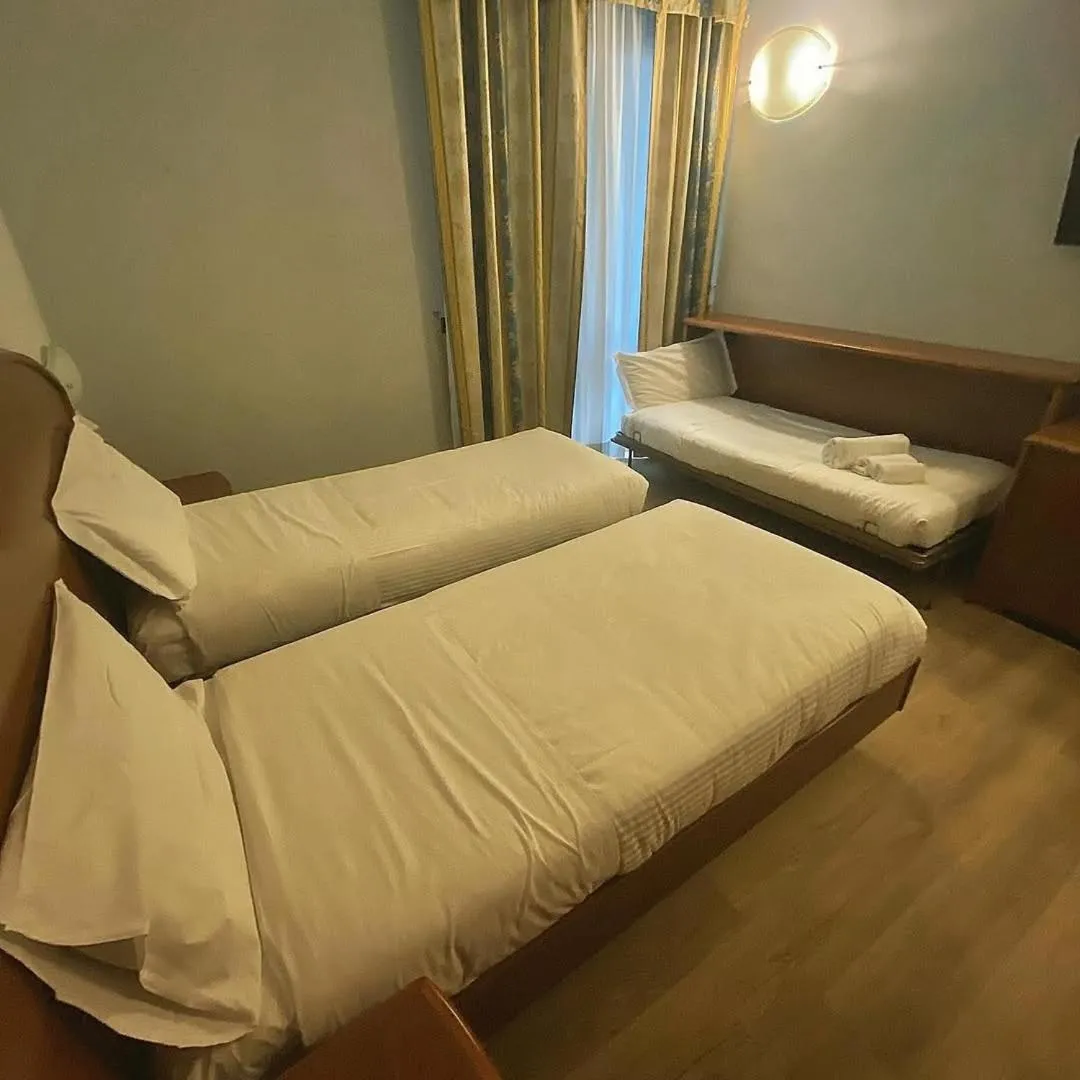 Bed in Hotel Europa Milano