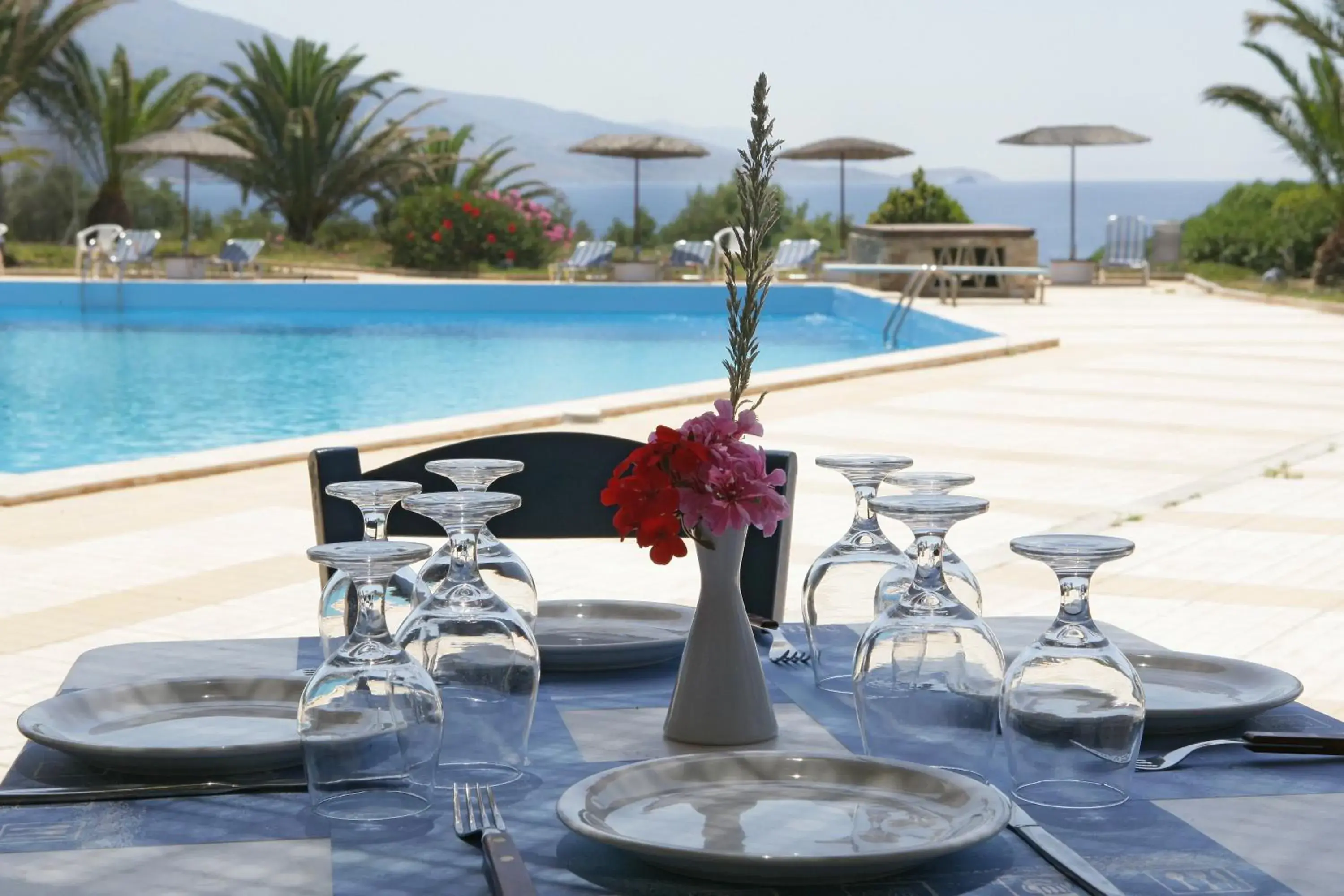 Restaurant/places to eat in Andros Holiday Hotel Restaurant/places to eat in Andros Holiday Hotel
