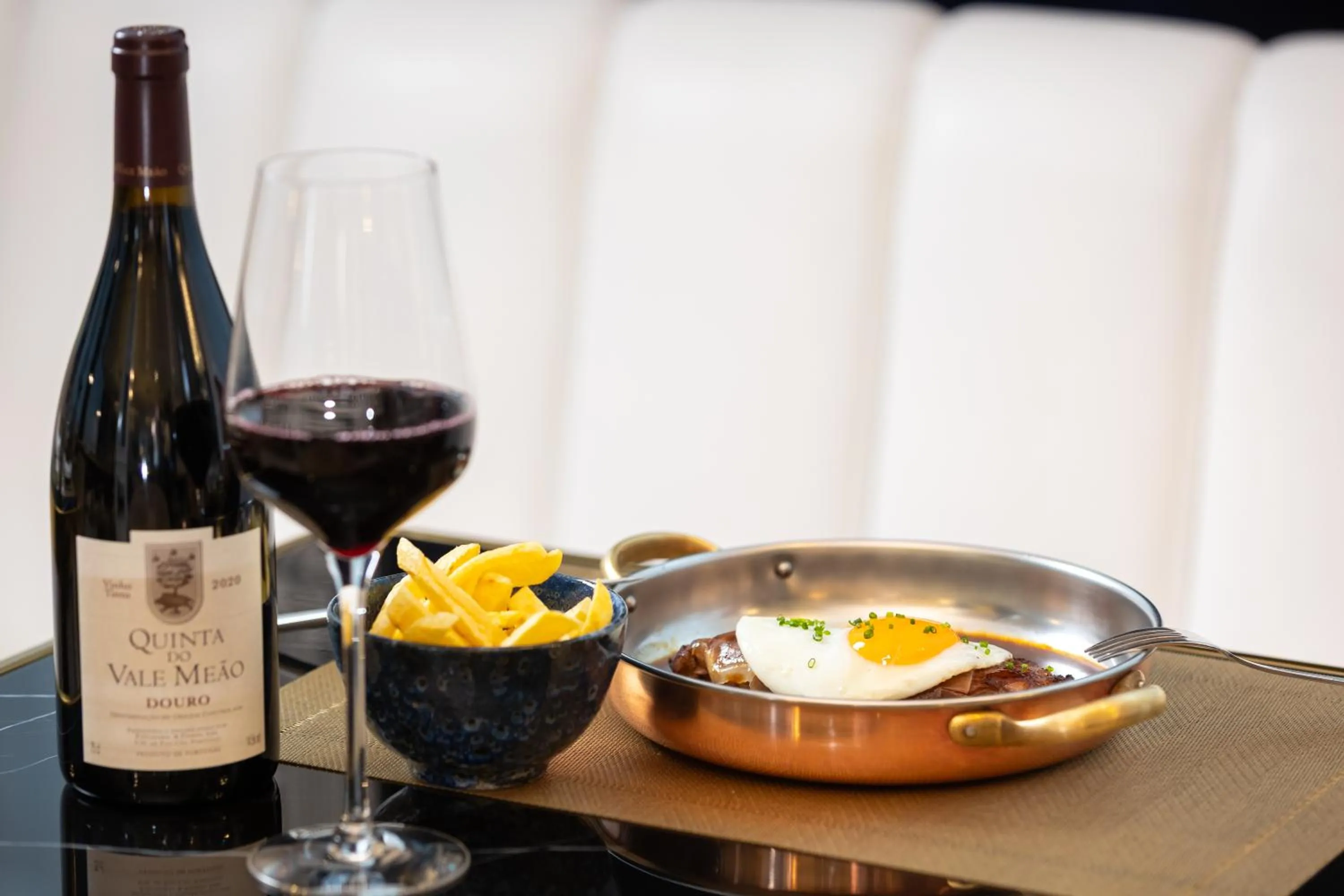 Restaurant/places to eat in Hotel Cristal Porto