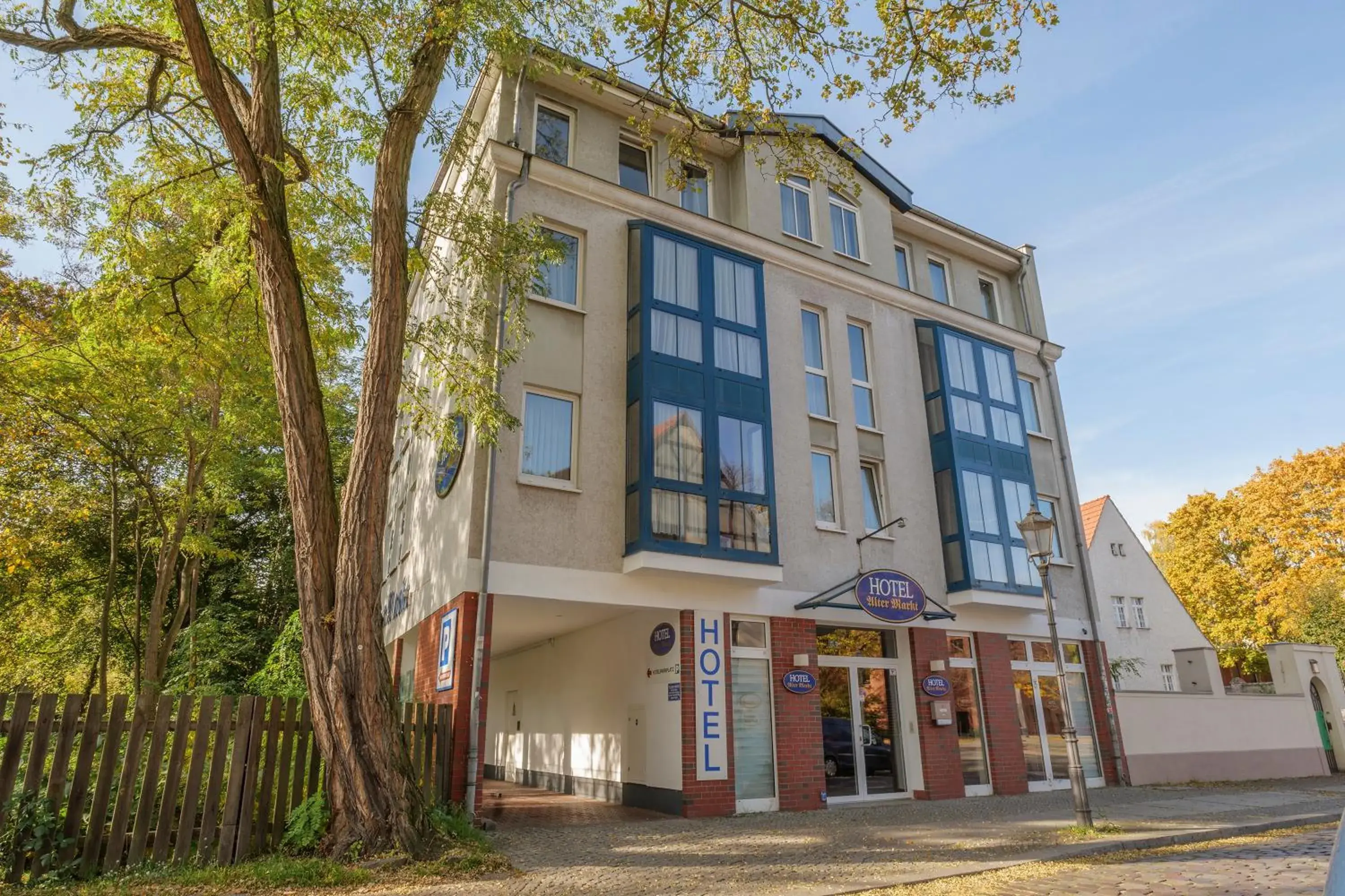 Property building in Das Copnic Berlin Property building in Das Copnic Berlin