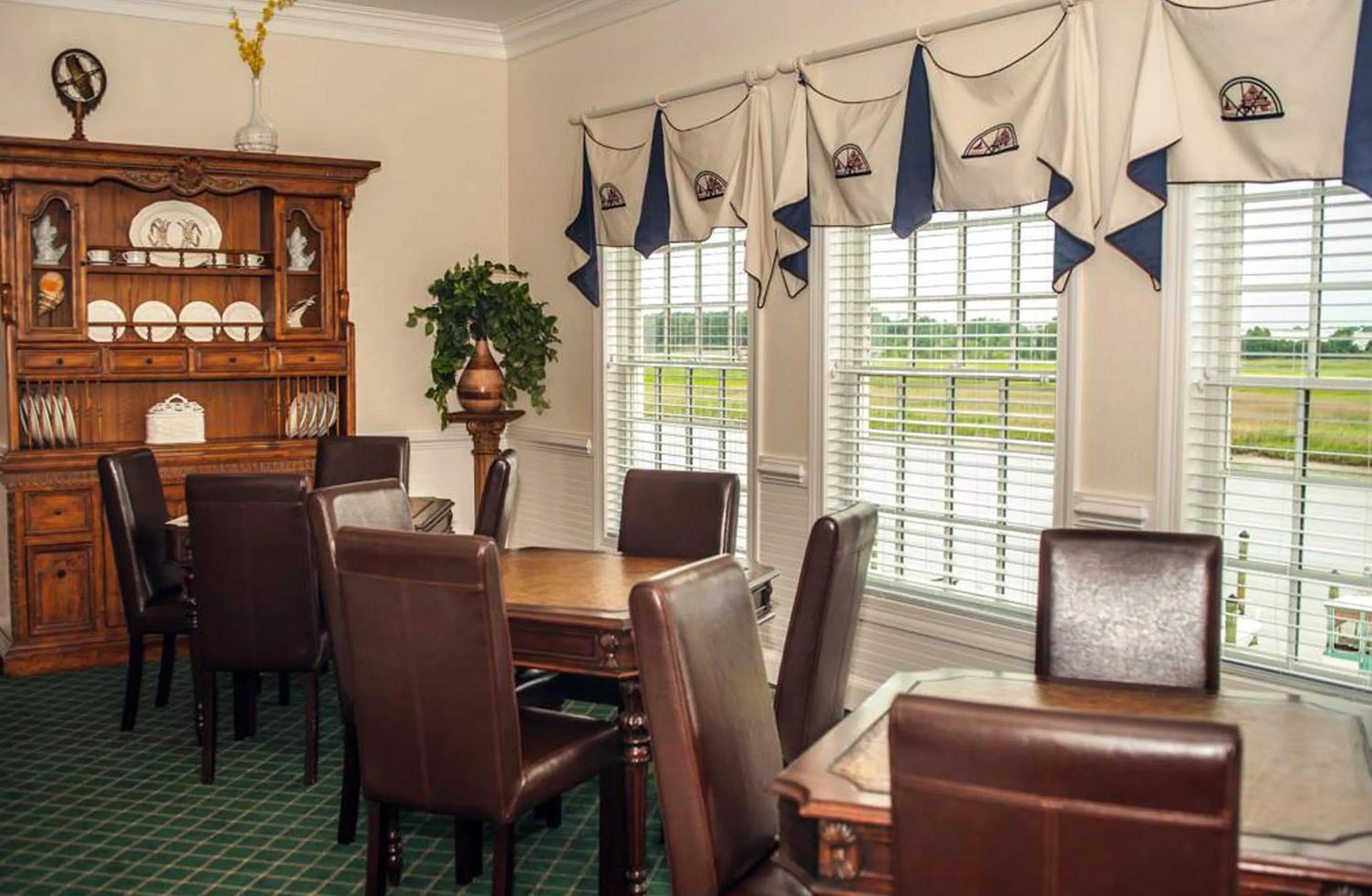 Seating area in Smithfield Station