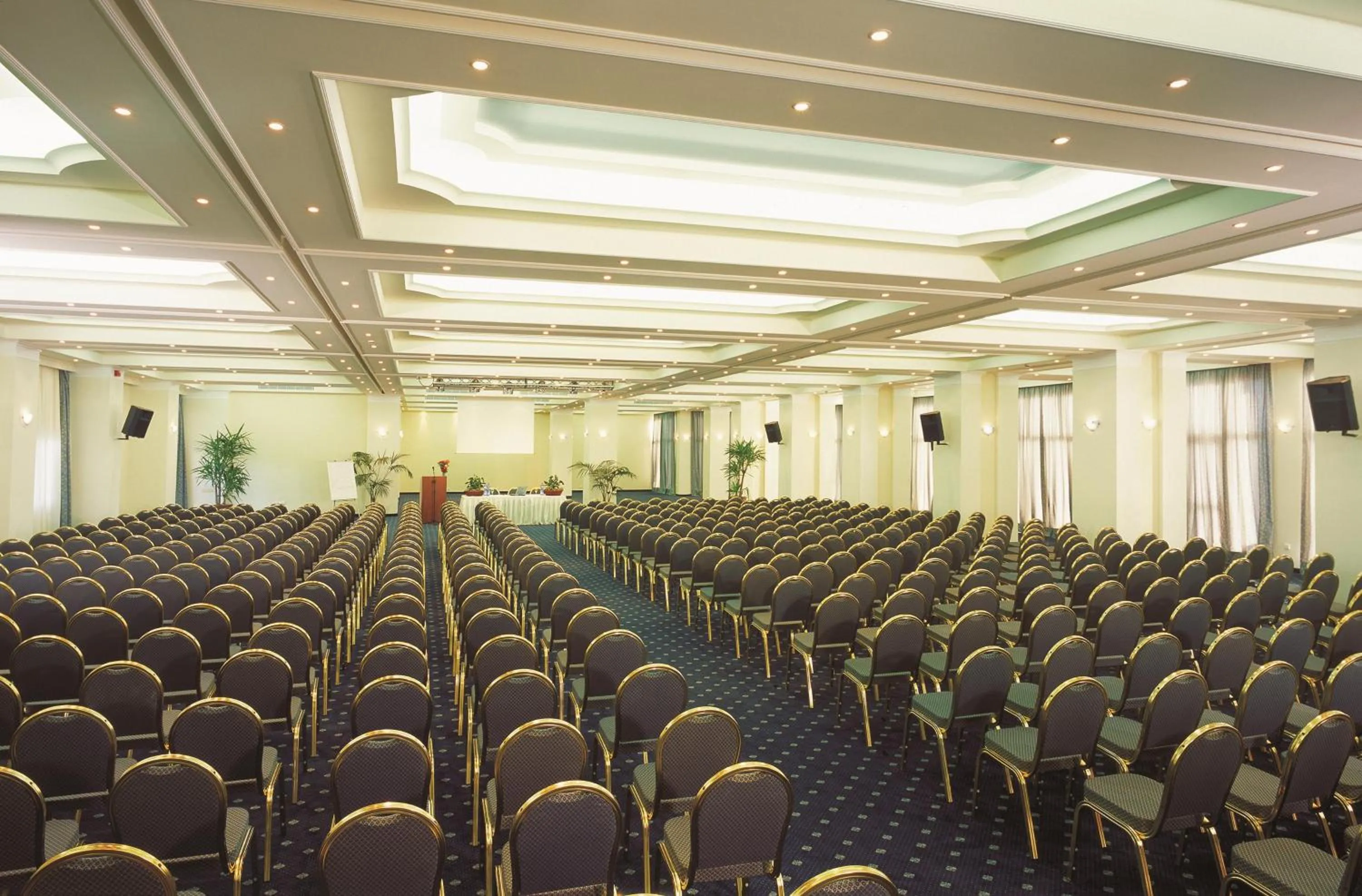 Business facilities in Lindos Princess Beach Hotel