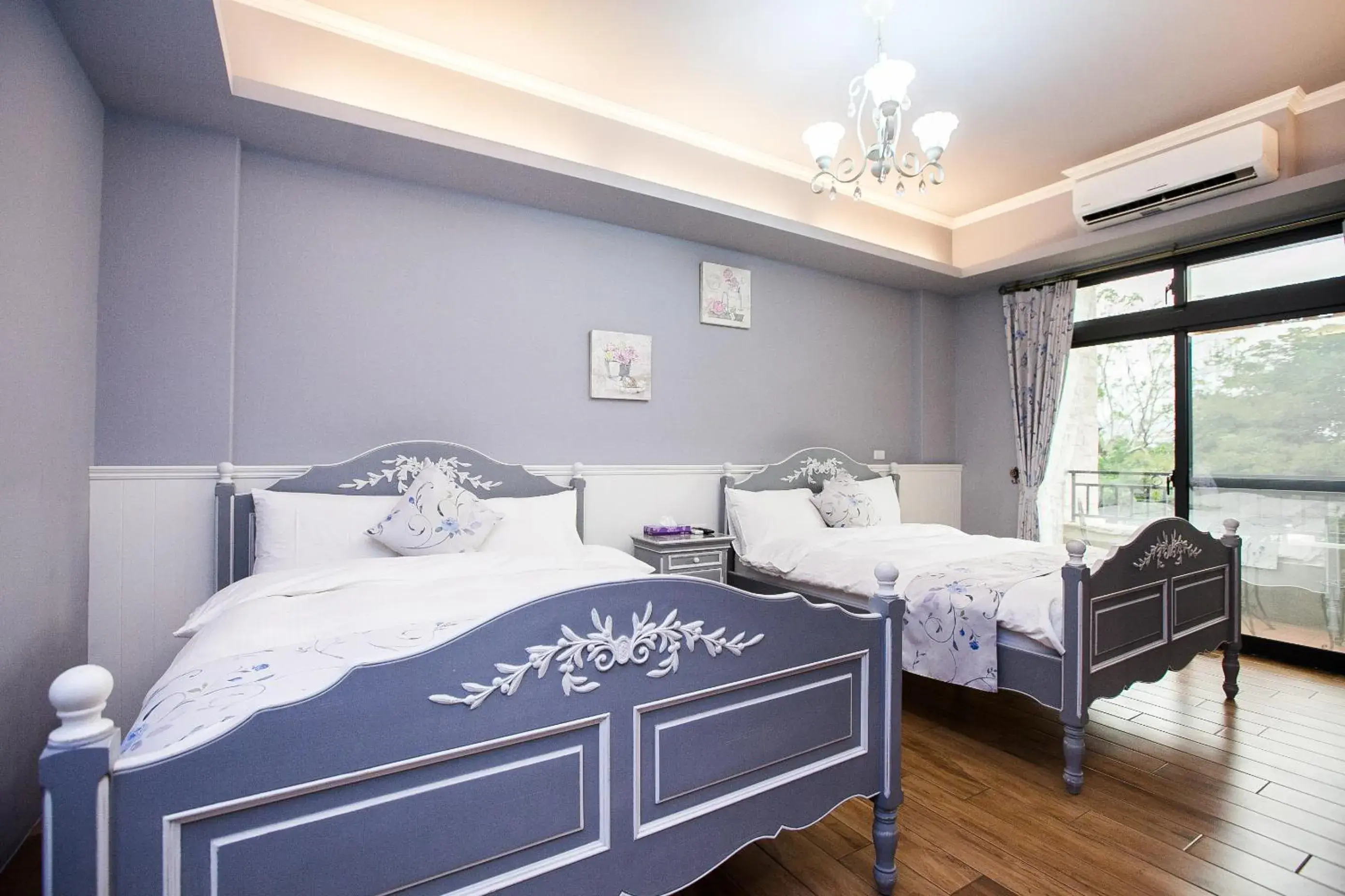 Bed in Iris Guest House Bed in Iris Guest House