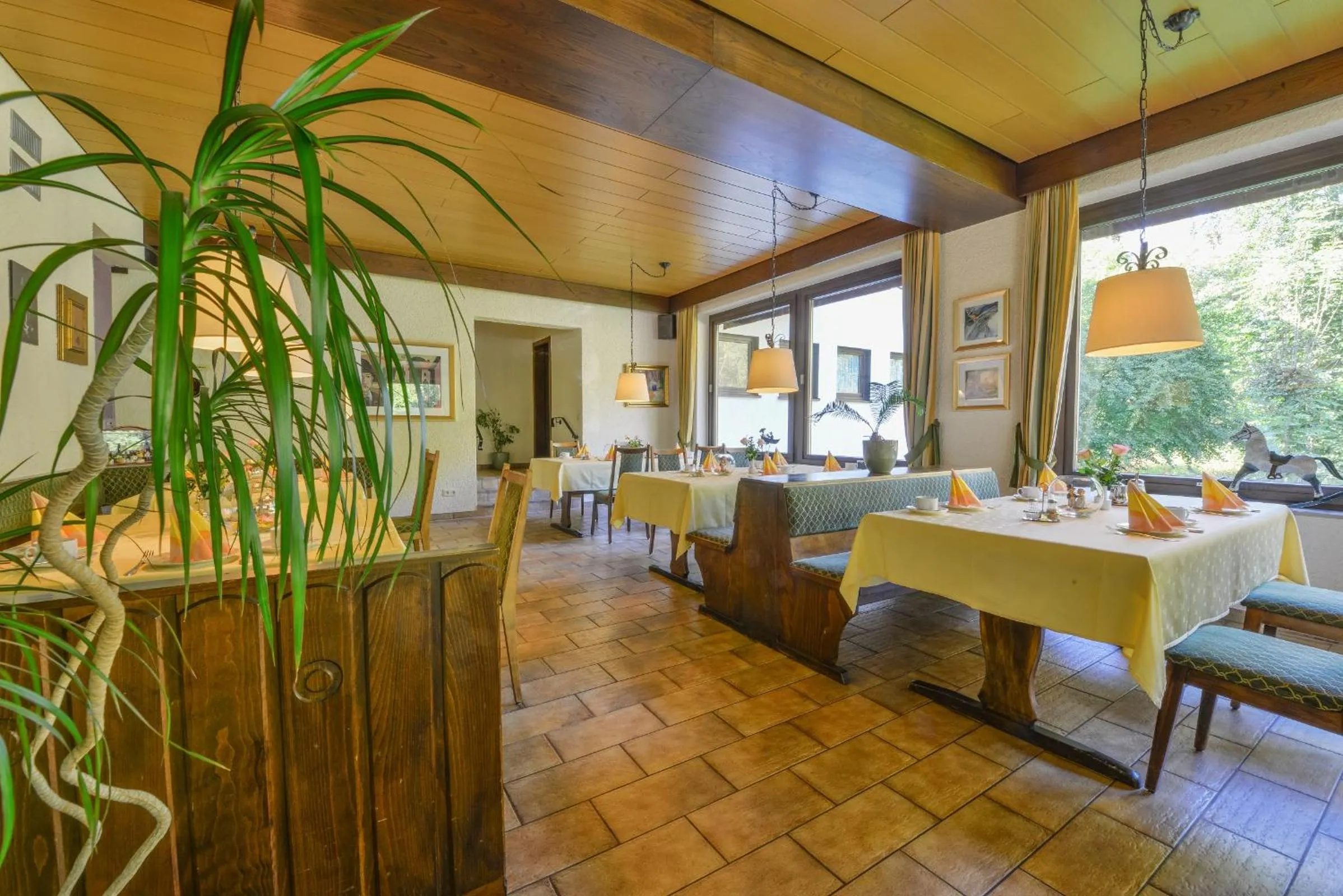 Restaurant/places to eat in Hotel Zur Mühle