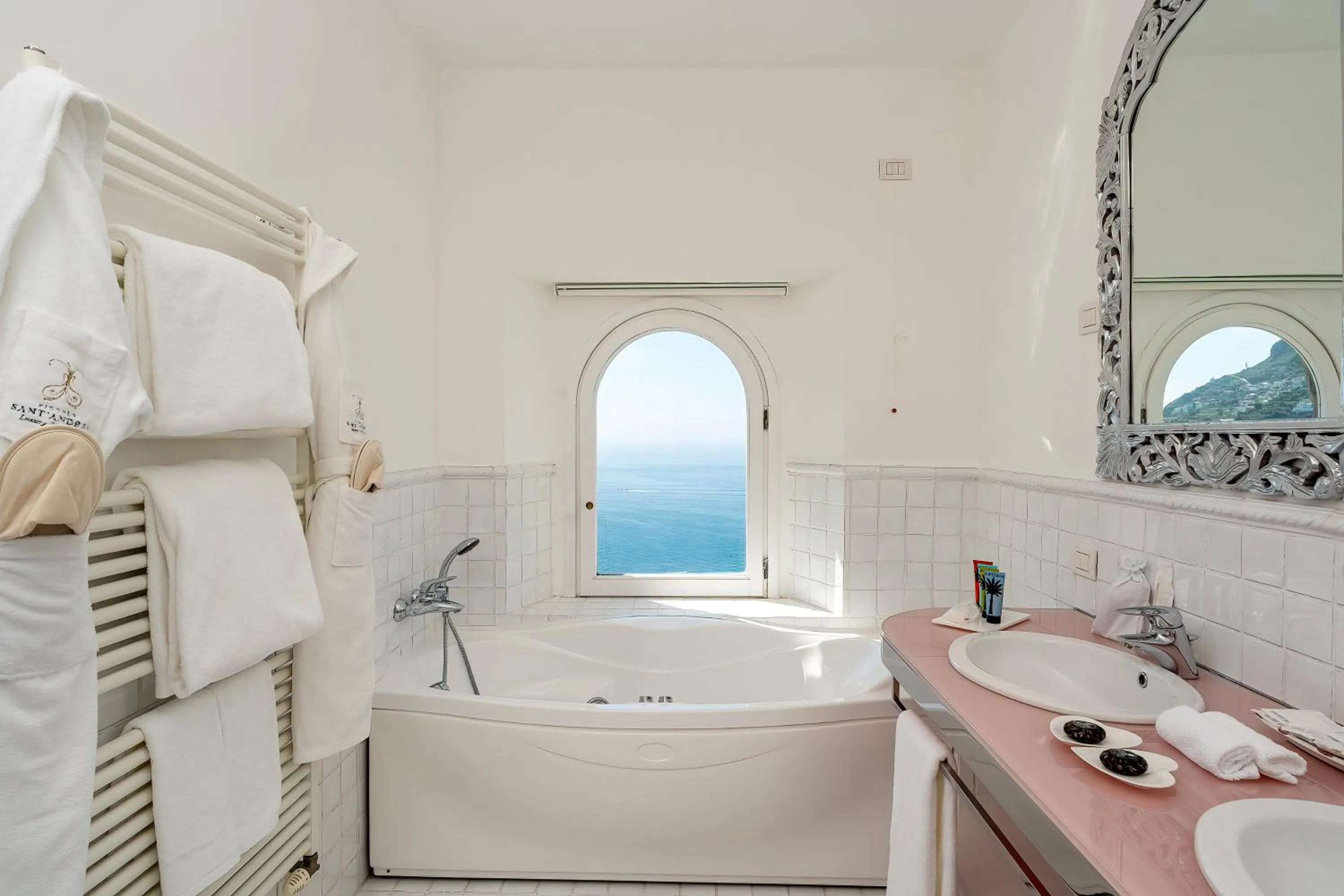 Bathroom in Hotel Piccolo Sant'Andrea