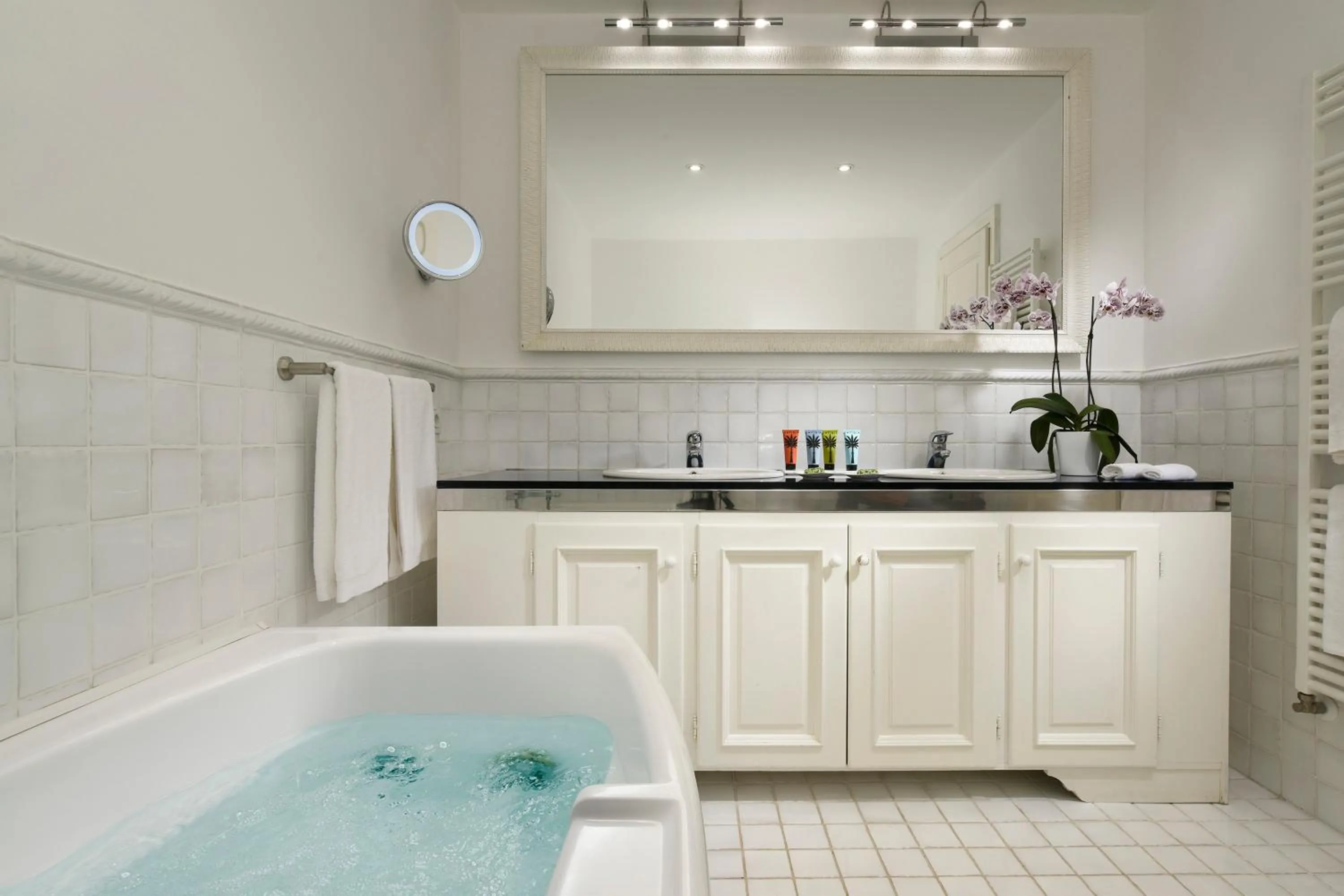 Bathroom in Hotel Piccolo Sant'Andrea