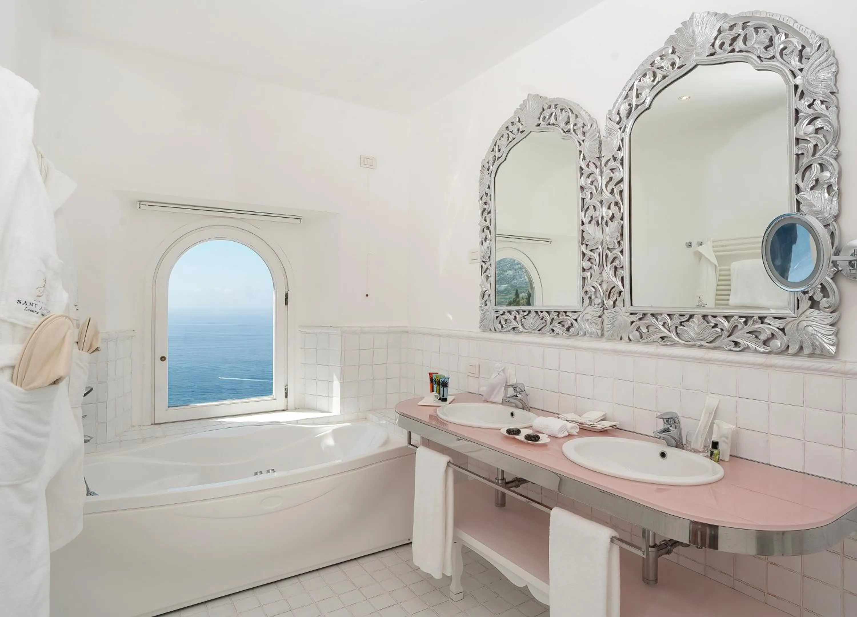 Bathroom in Hotel Piccolo Sant'Andrea