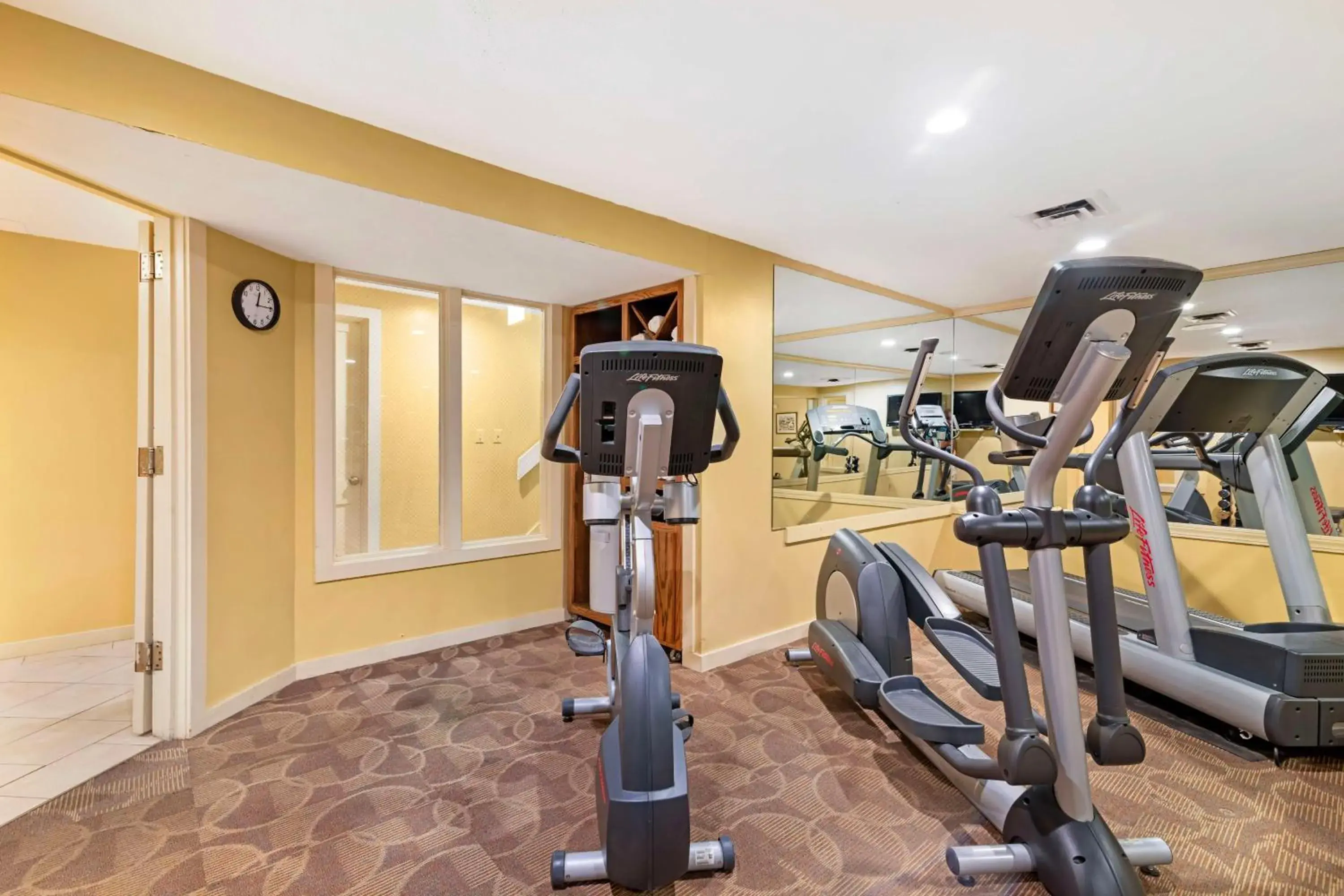 Fitness centre/facilities in Best Western Inn & Suites Rutland-Killington Fitness centre/facilities in Best Western Inn & Suites Rutland-Killington