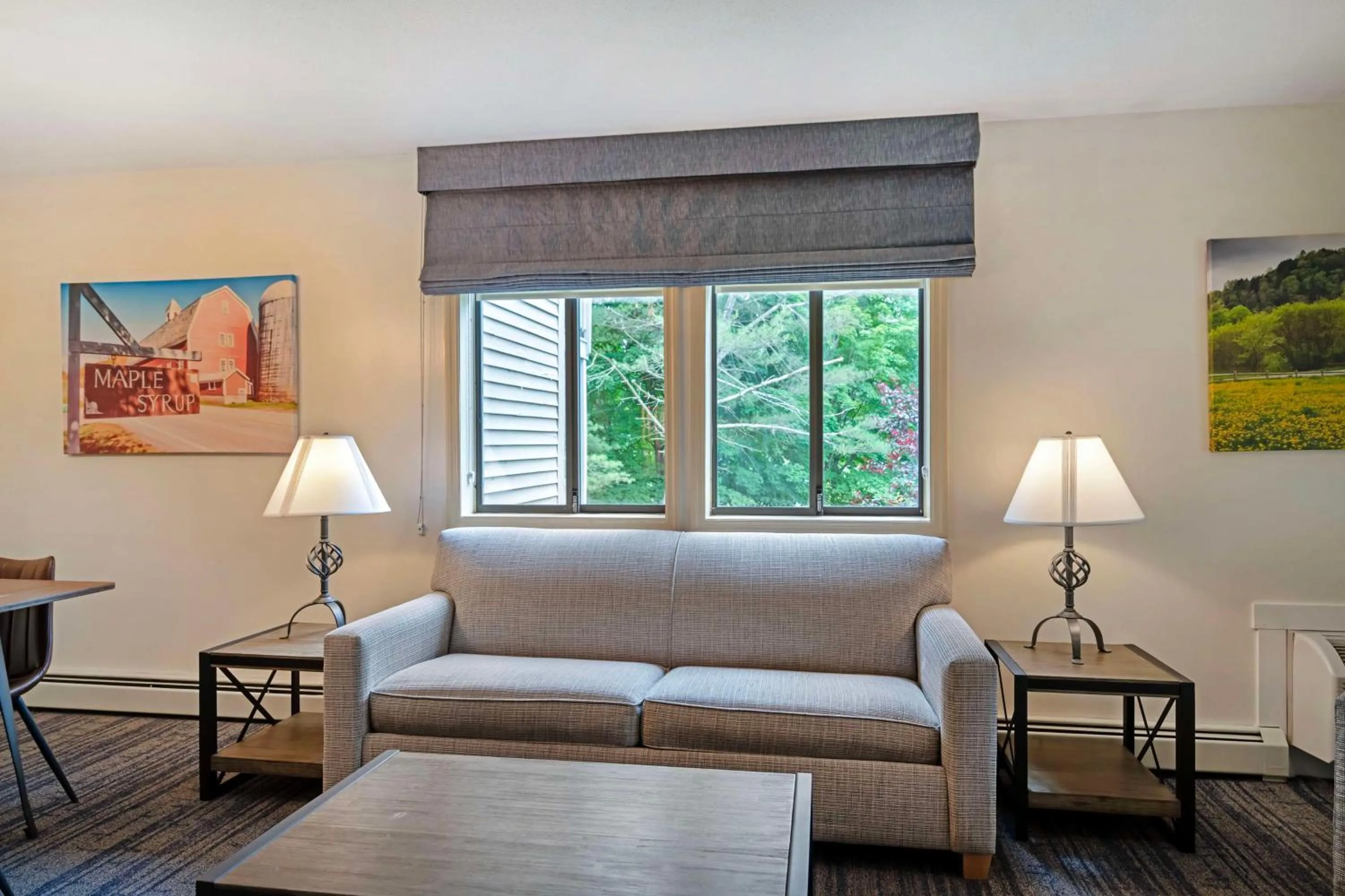 Bedroom in Best Western Inn & Suites Rutland-Killington