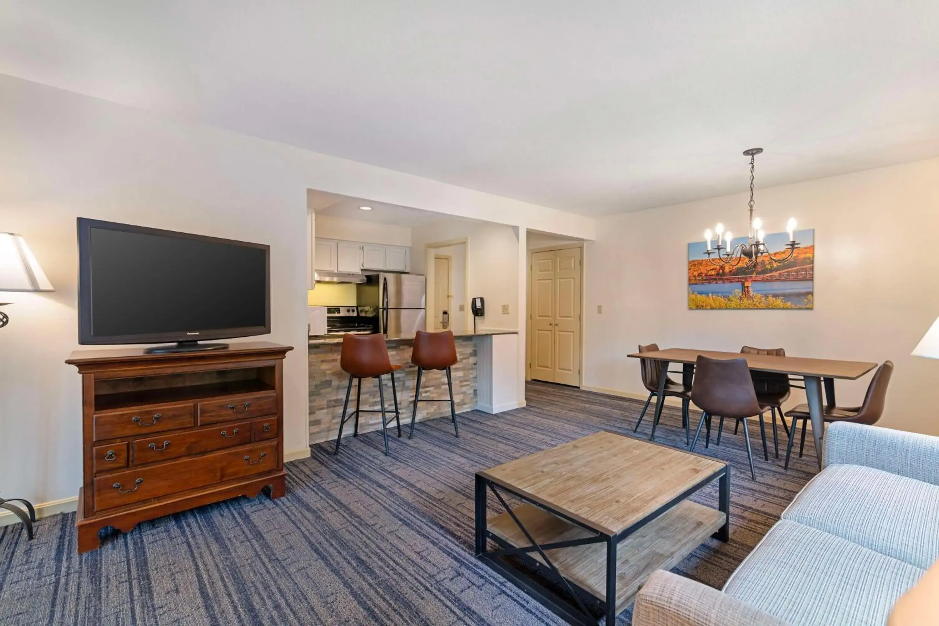 Queen Suite with Two Queen Beds and Sofa Bed - Second Floor in Best Western Inn & Suites Rutland-Killington Queen Suite with Two Queen Beds and Sofa Bed - Second Floor in Best Western Inn & Suites Rutland-Killington