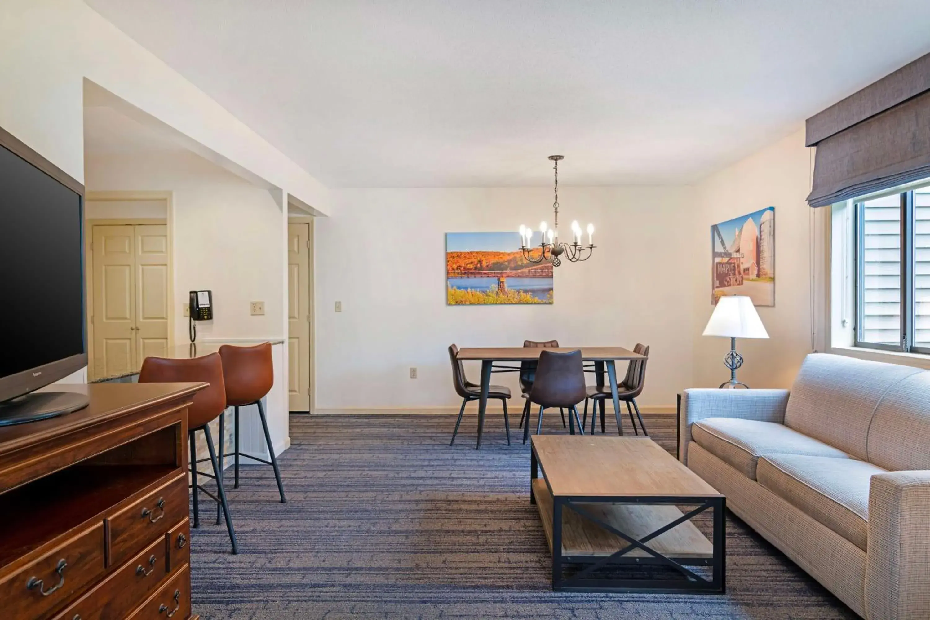 Bedroom in Best Western Inn & Suites Rutland-Killington Bedroom in Best Western Inn & Suites Rutland-Killington