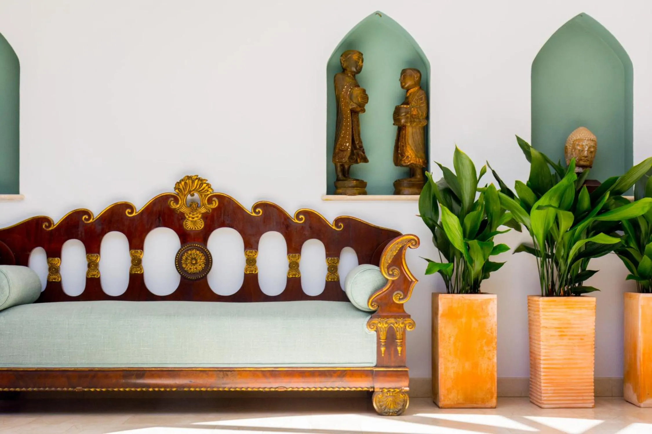 Decorative detail in Vila Joya