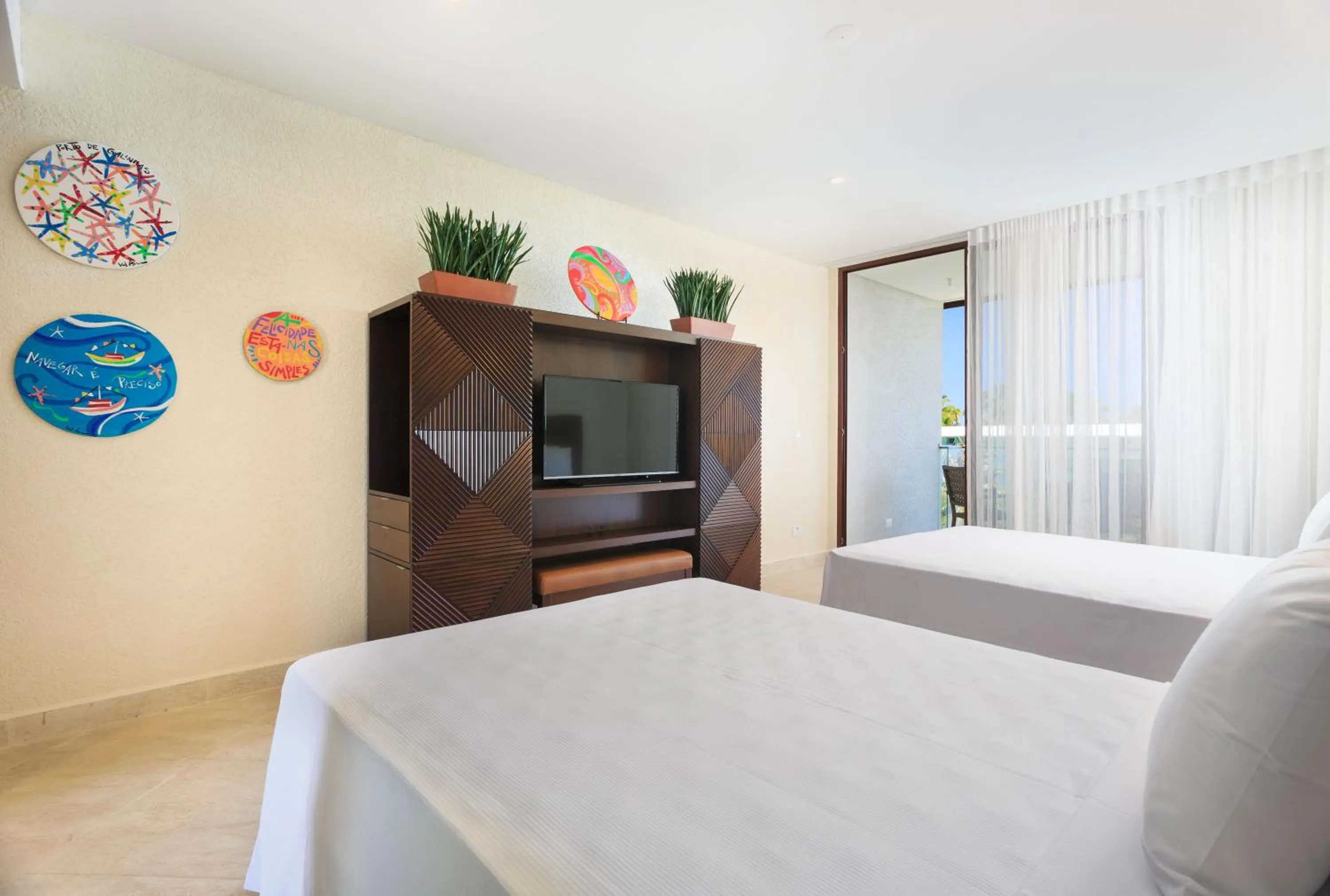 TV and multimedia, Bed in The Westin Porto de Galinhas All-Inclusive