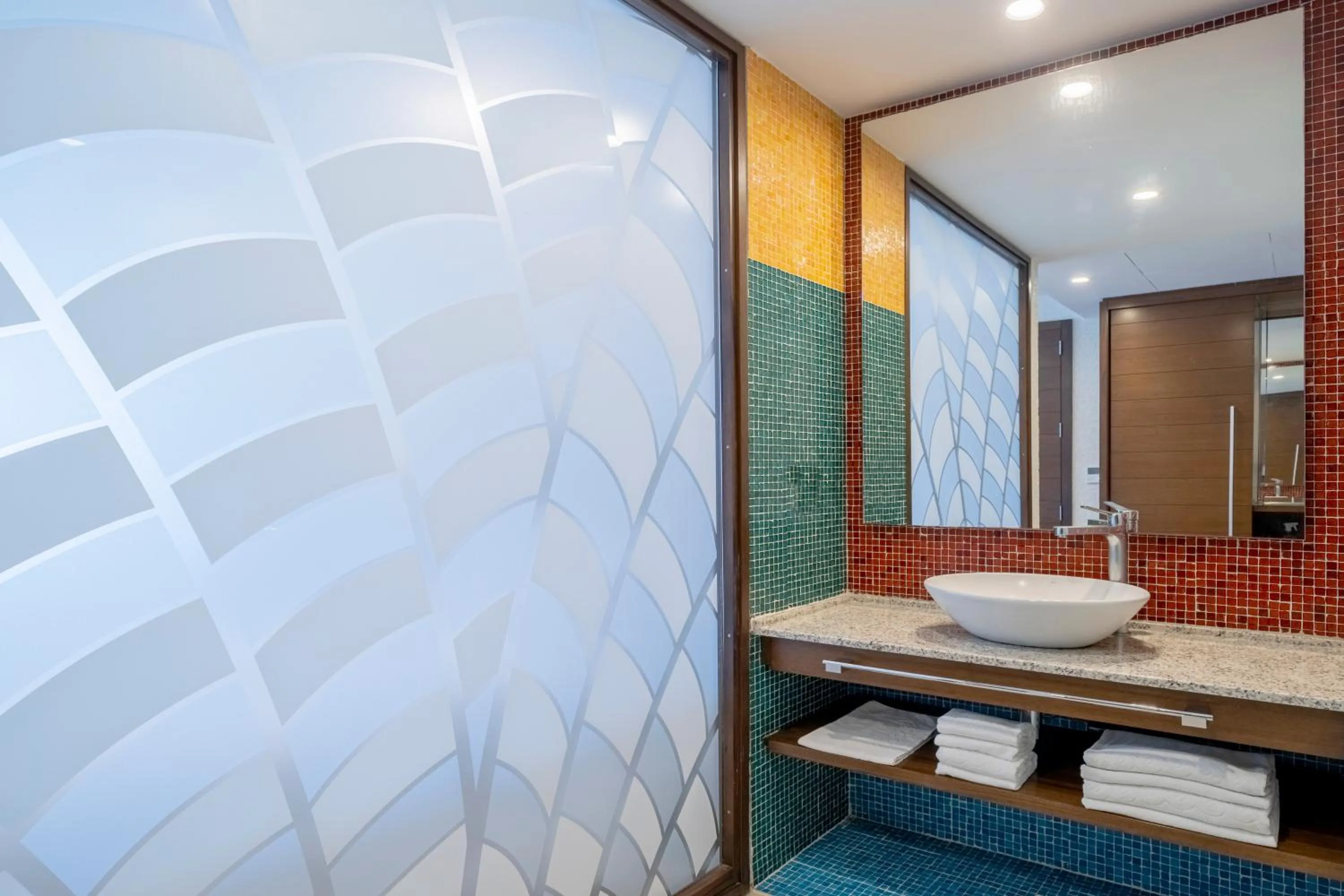 Shower in The Westin Porto de Galinhas All-Inclusive