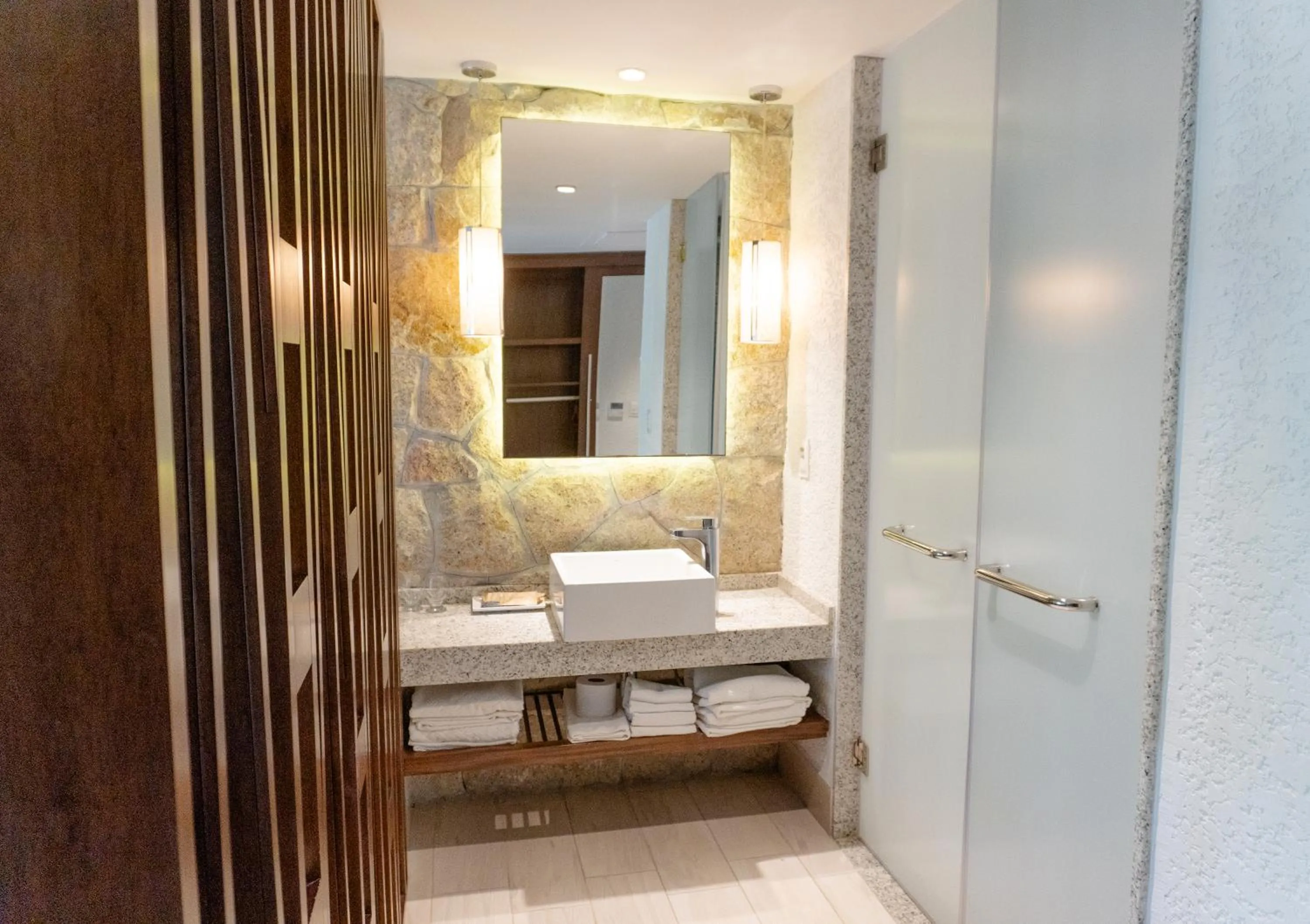 Bathroom in The Westin Porto de Galinhas All-Inclusive