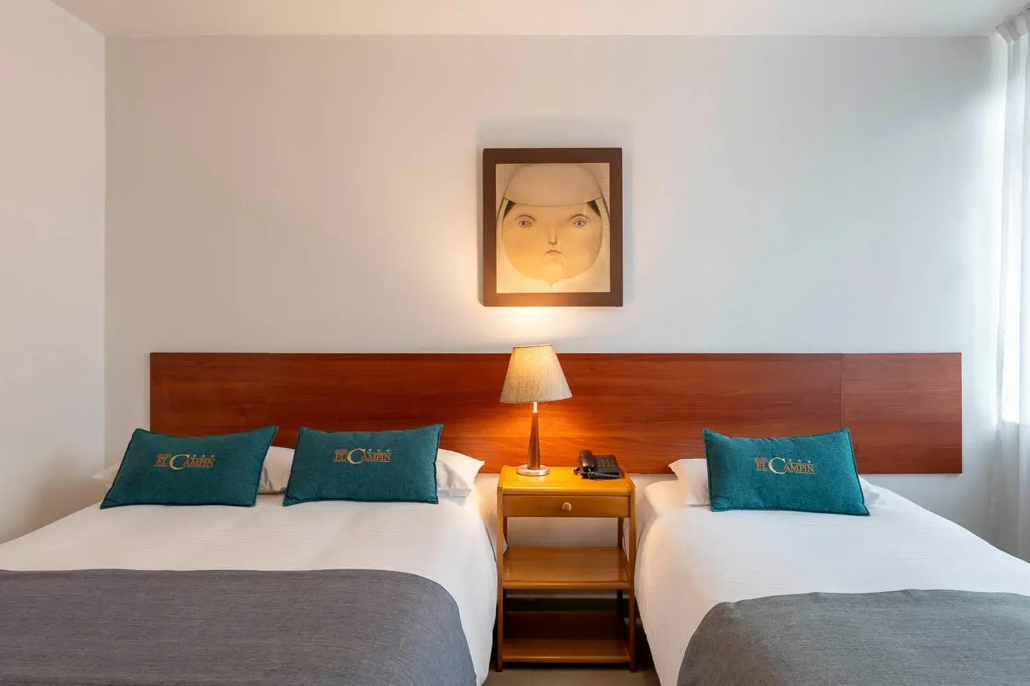 Property building, Bed in Hotel El Campin Property building, Bed in Hotel El Campin