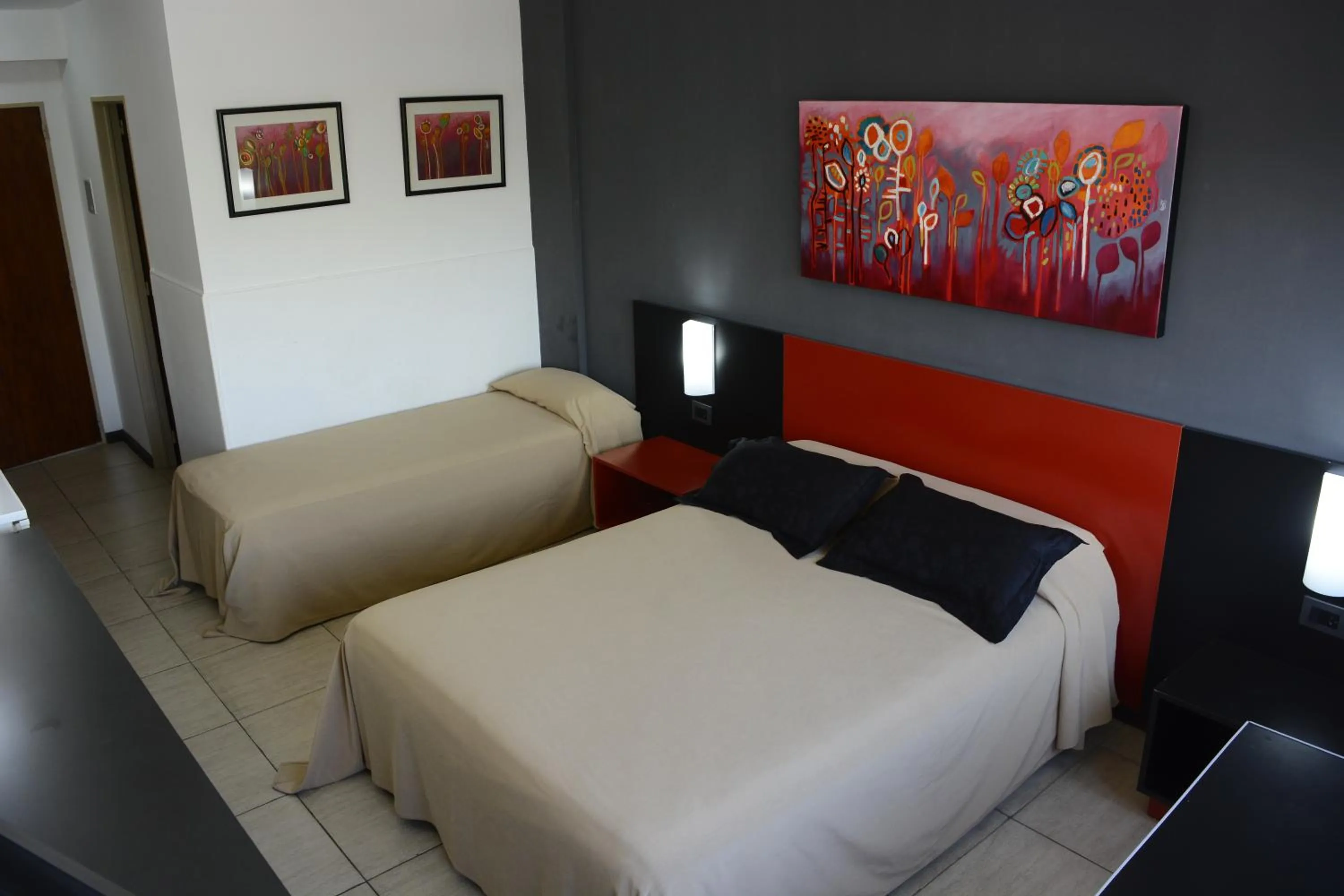 Photo of the whole room, Bed in Apart Hotel Alvear