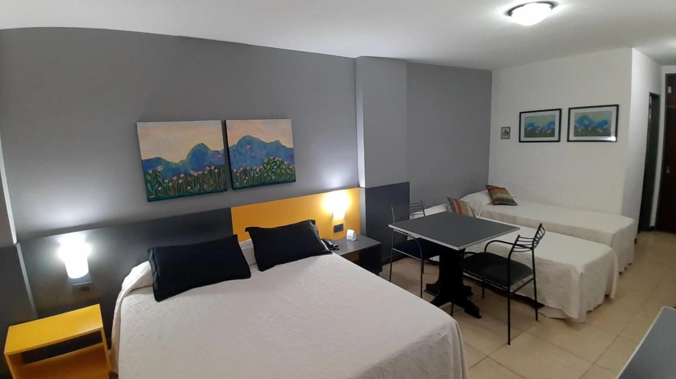 Photo of the whole room, Bed in Apart Hotel Alvear