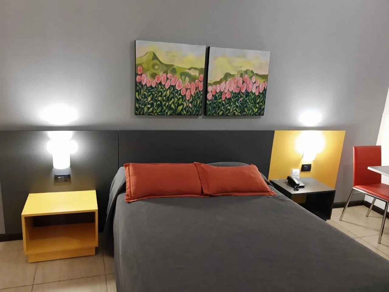 Decorative detail, Bed in Apart Hotel Alvear