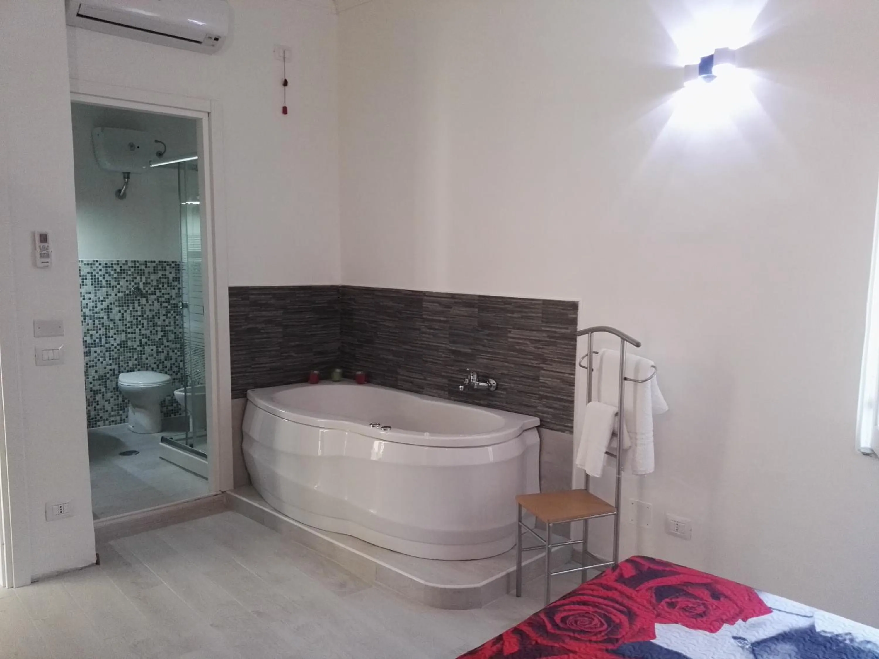 Hot Tub in A due passi dal Mare