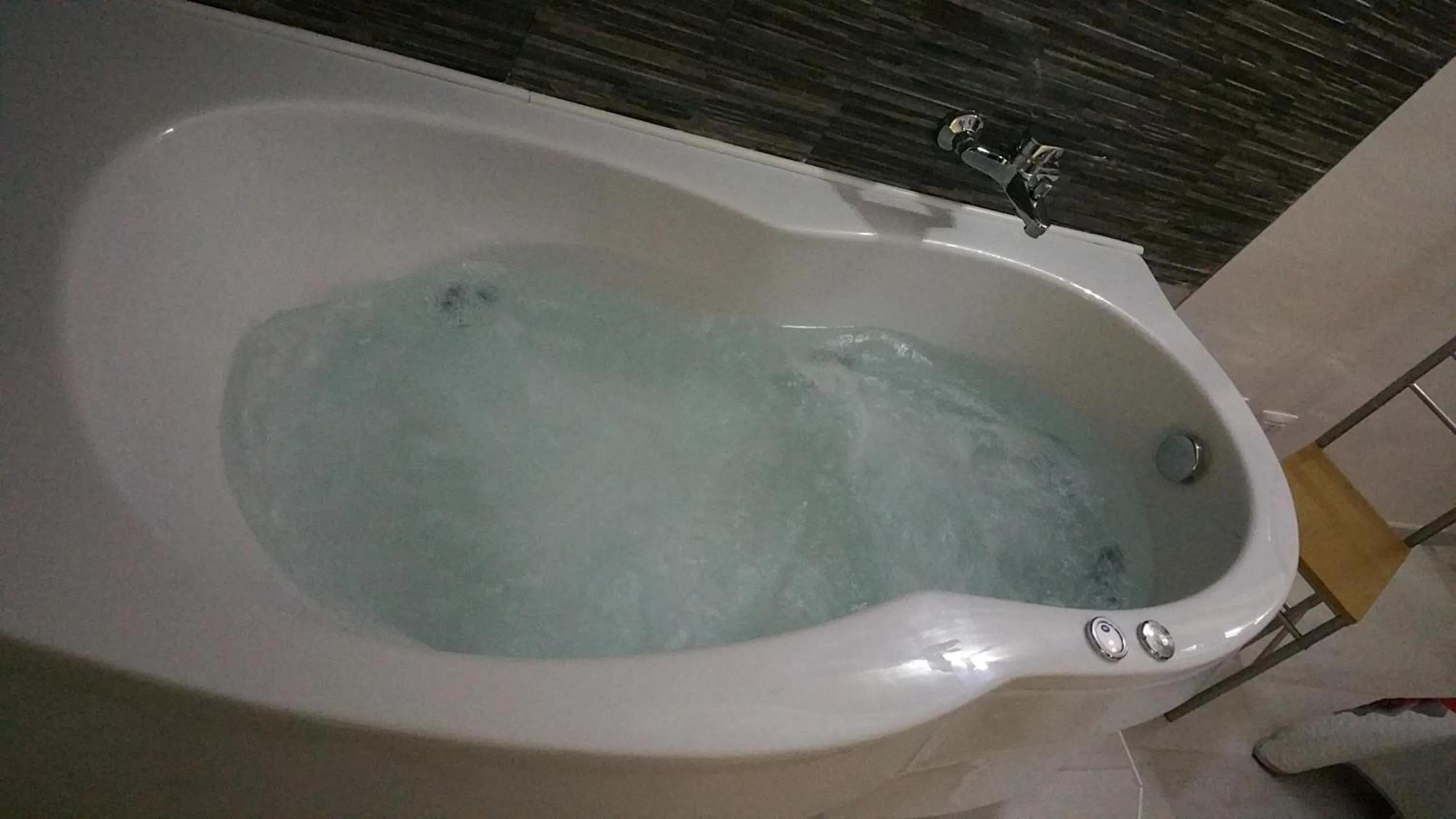 Hot Tub in A due passi dal Mare