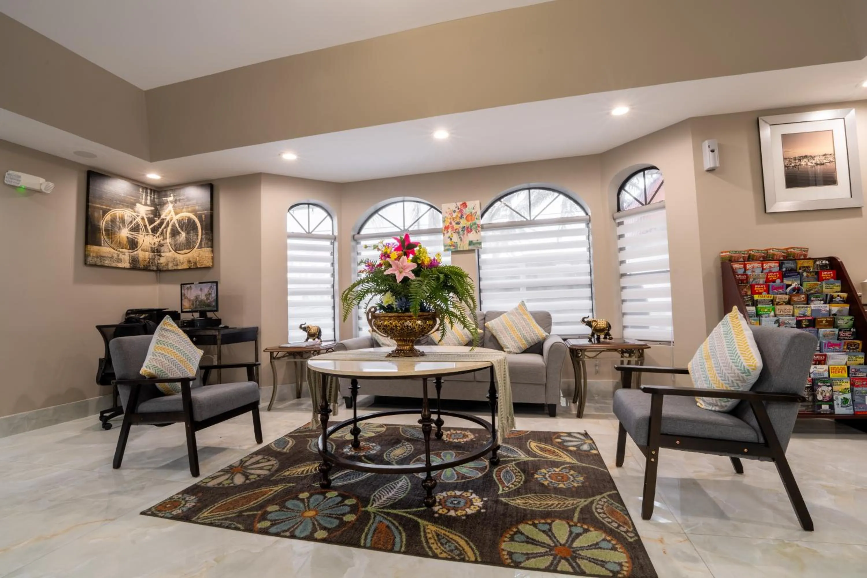 Lobby or reception in Best Western Seaside Inn