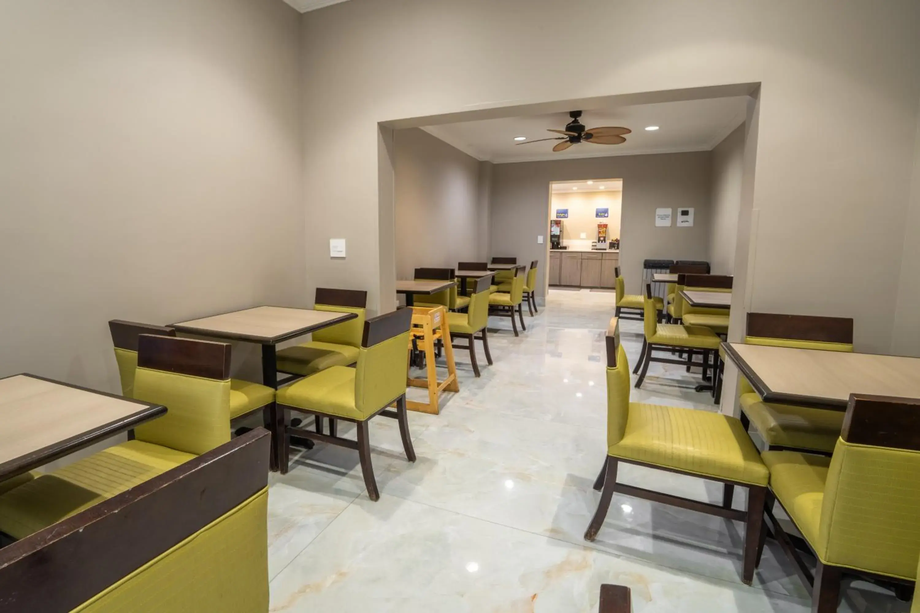 Restaurant/places to eat in Best Western Seaside Inn Restaurant/places to eat in Best Western Seaside Inn