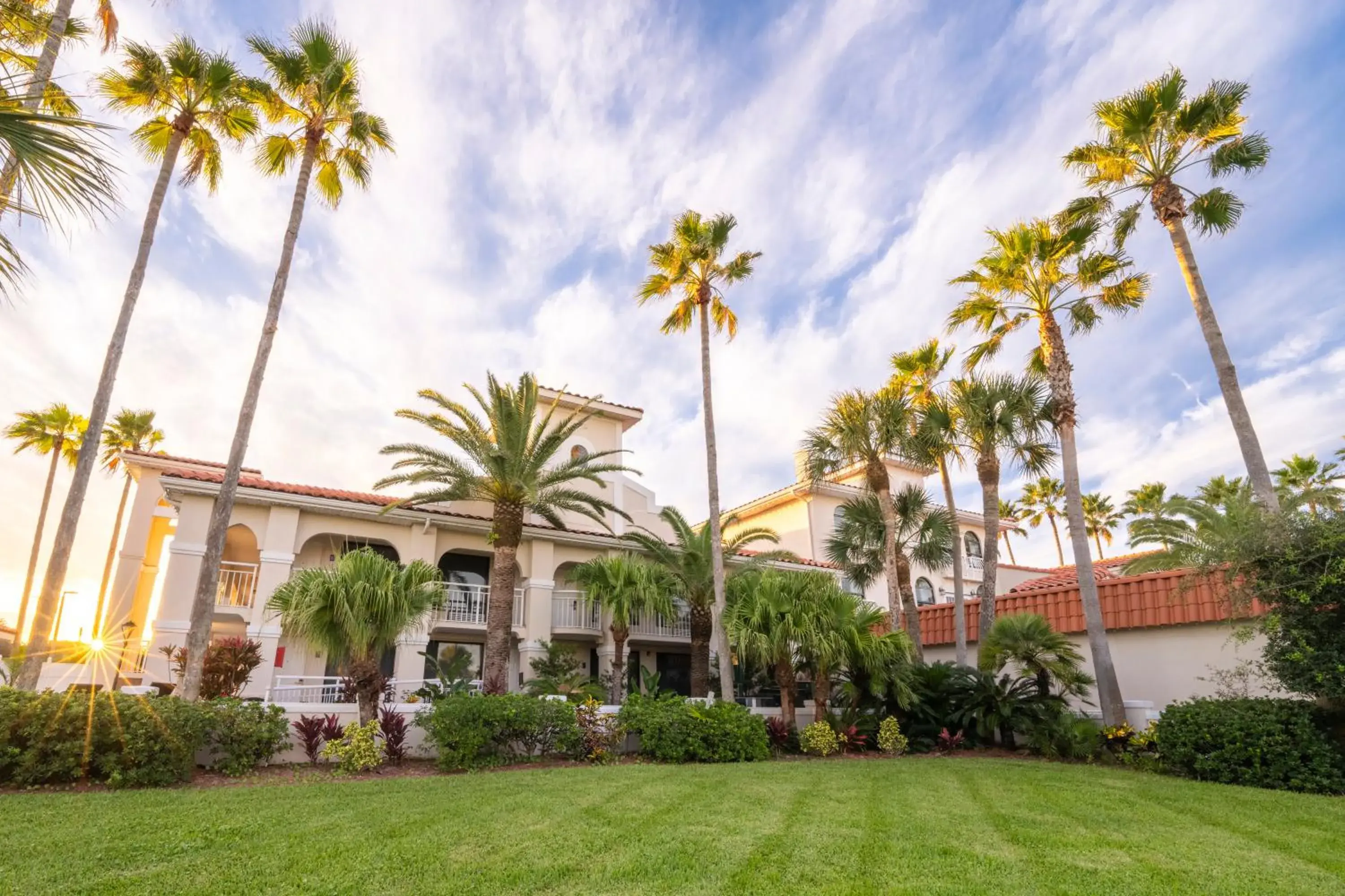 Property building in Best Western Seaside Inn Property building in Best Western Seaside Inn