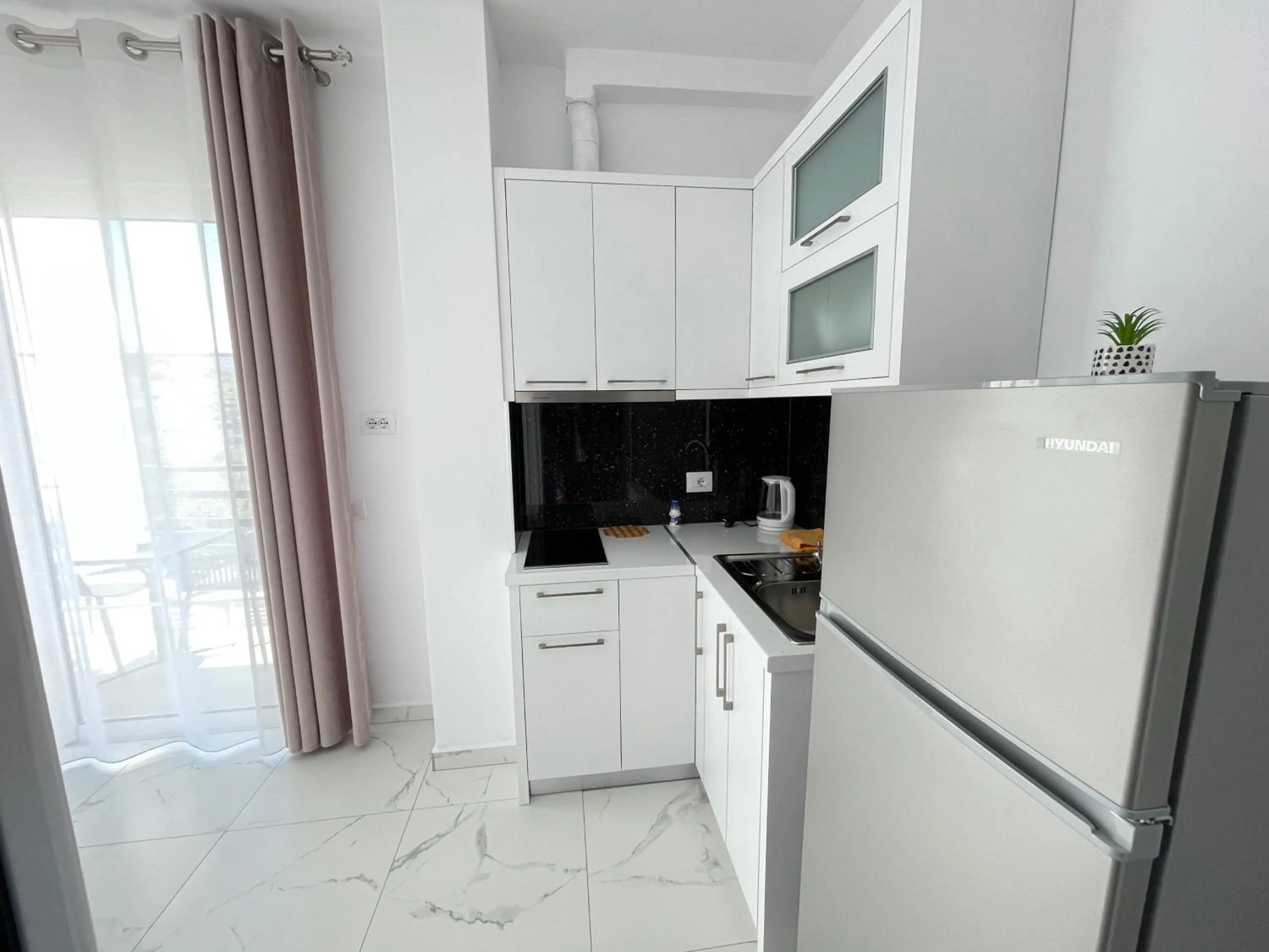 Kitchen or kitchenette in Villa Denis Ksamil