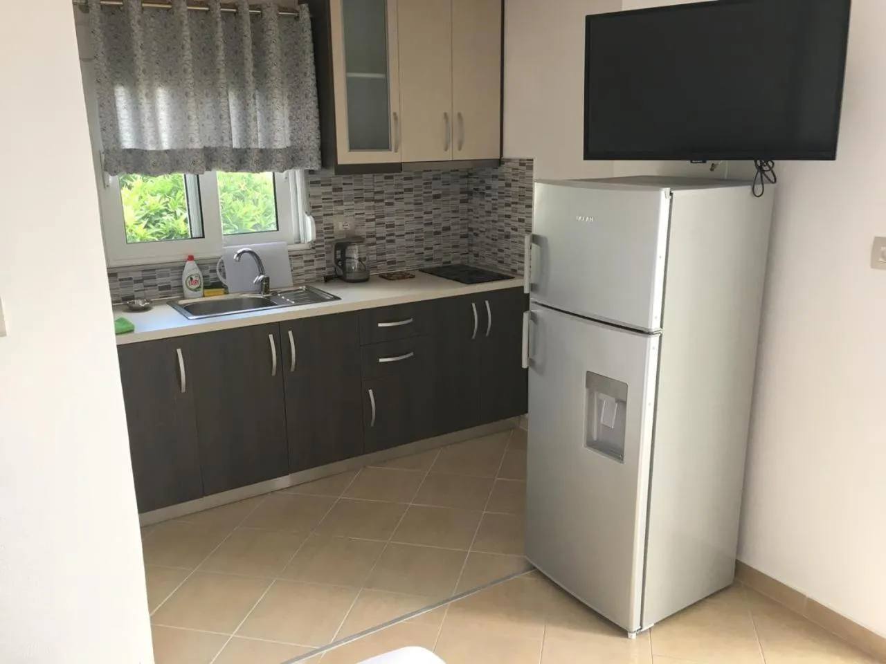 Kitchen or kitchenette in Villa Denis Ksamil