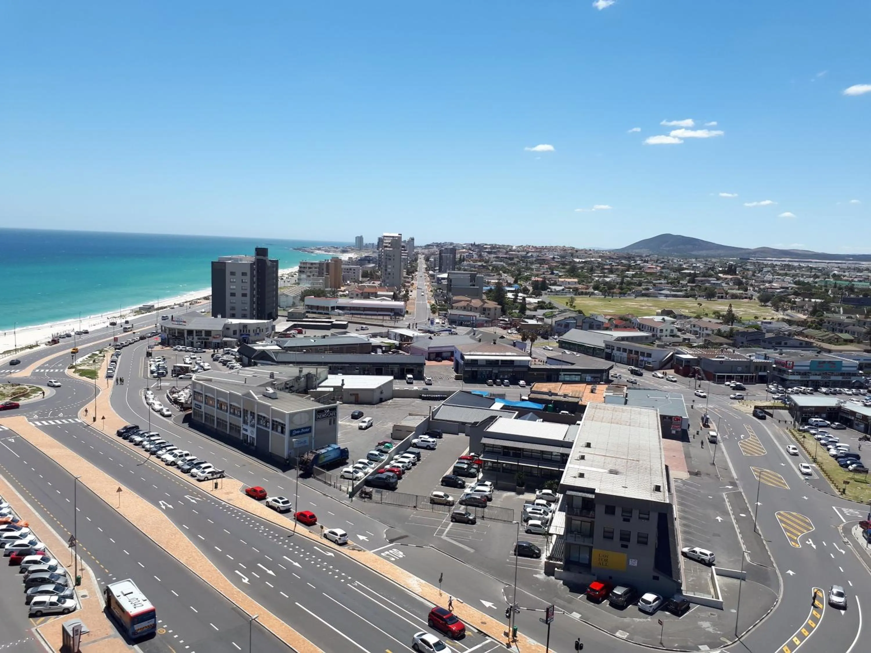 Neighbourhood in Dolphin Inn Blouberg