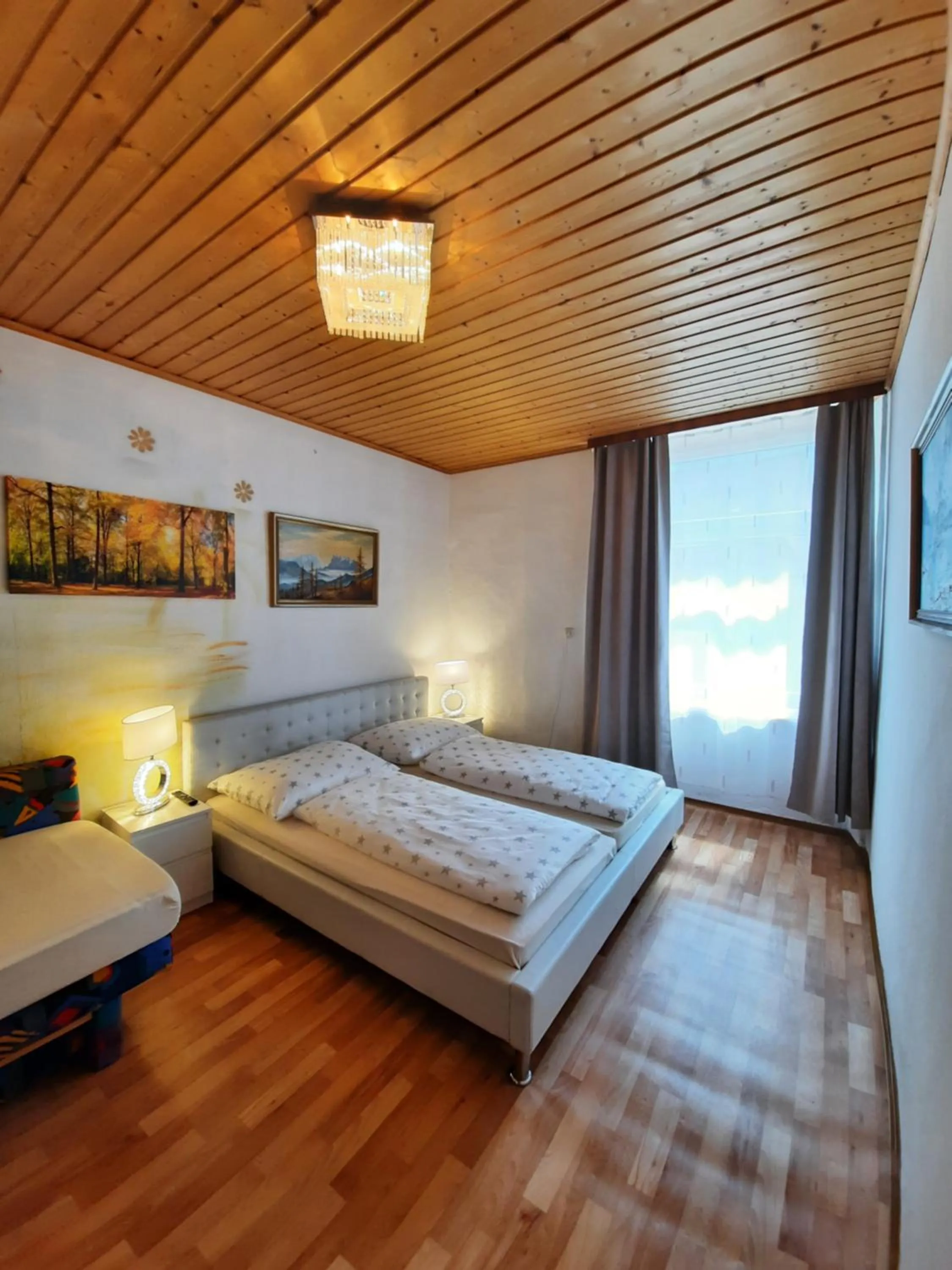 Bed in Gästehaus zur Post - Heritage Inn